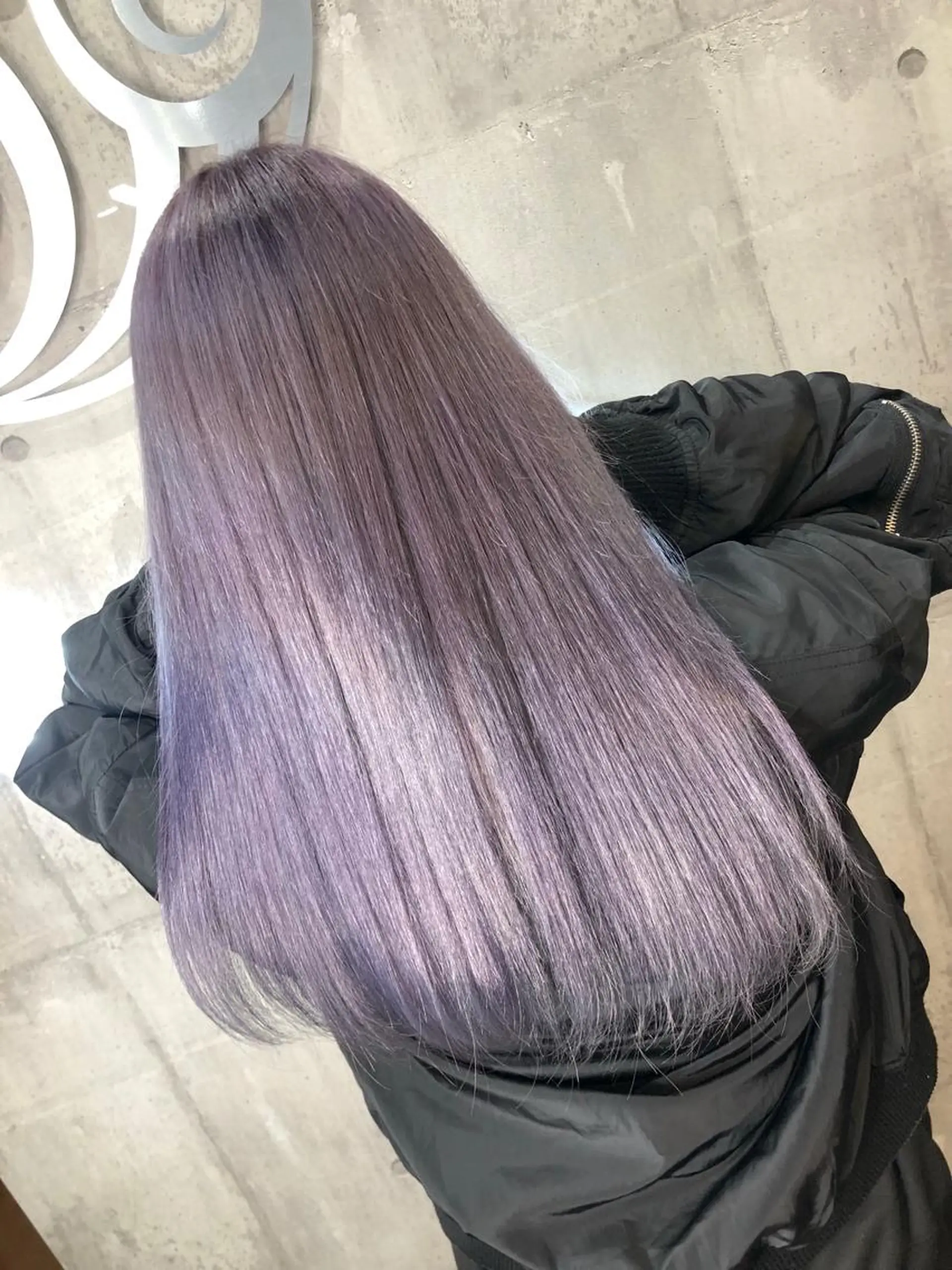 セミロング カラー ヘアカラー ハイトーン/韓国風 🤍Nacchi🐈のマツエク・マツパデザイン