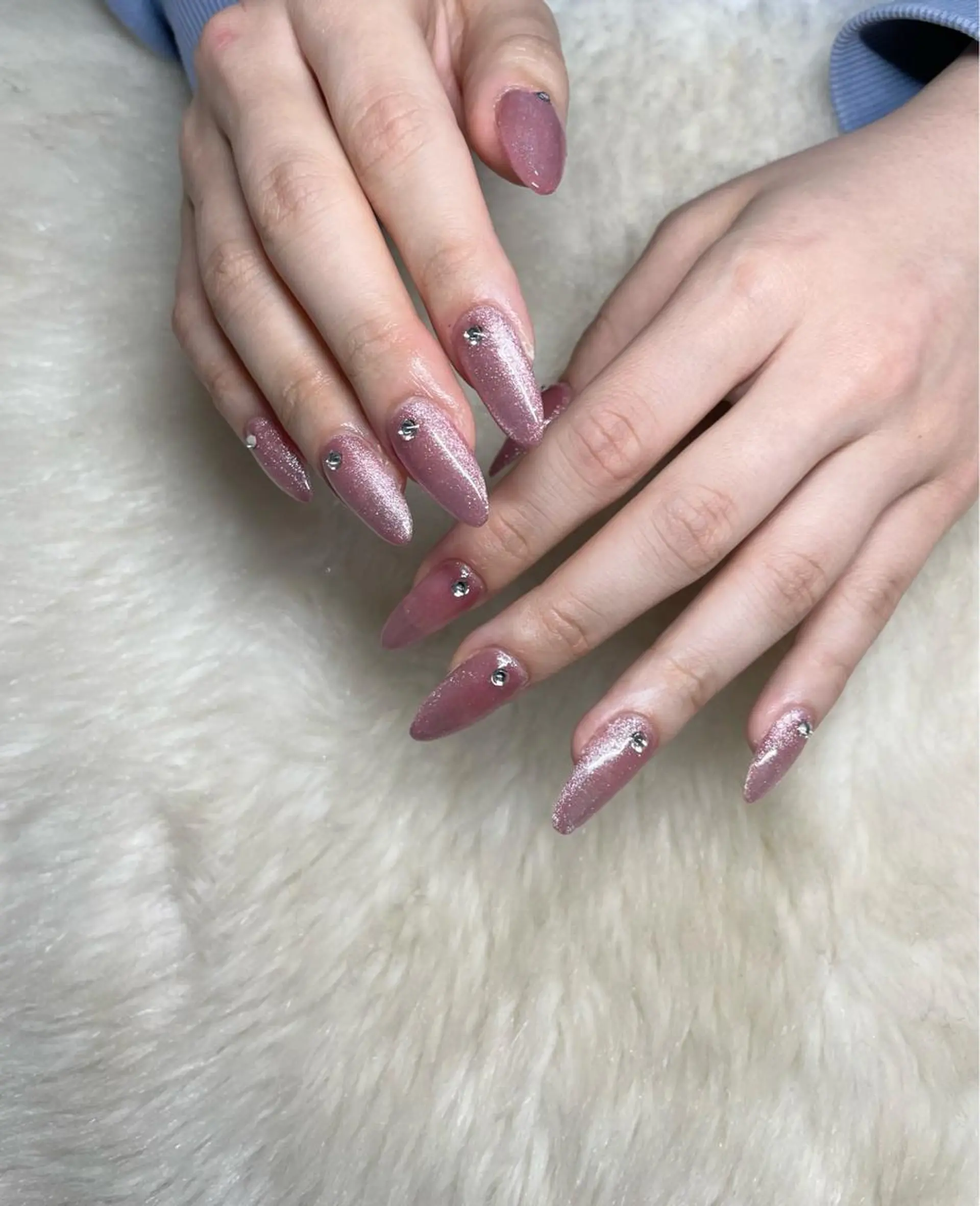 ネイル マグネットネイル ハンドネイル 黒川 実祐のネイルデザイン