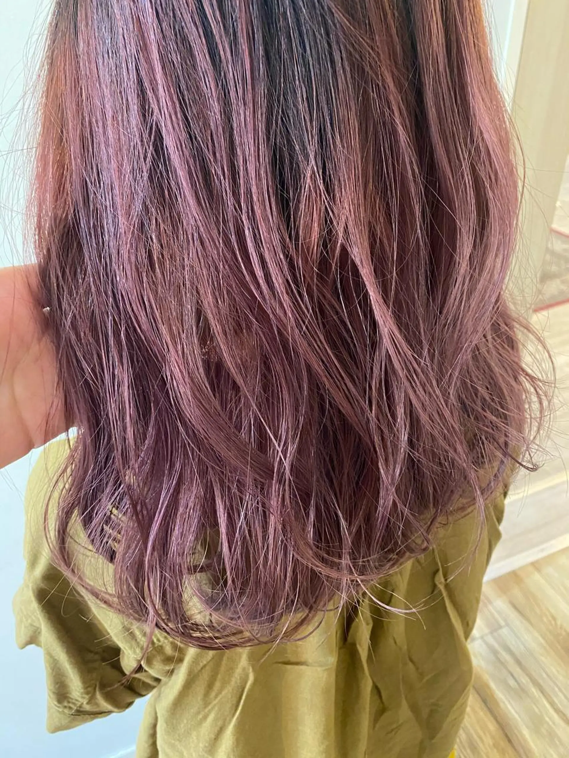 ミディアム 北山 なるみのヘアスタイル