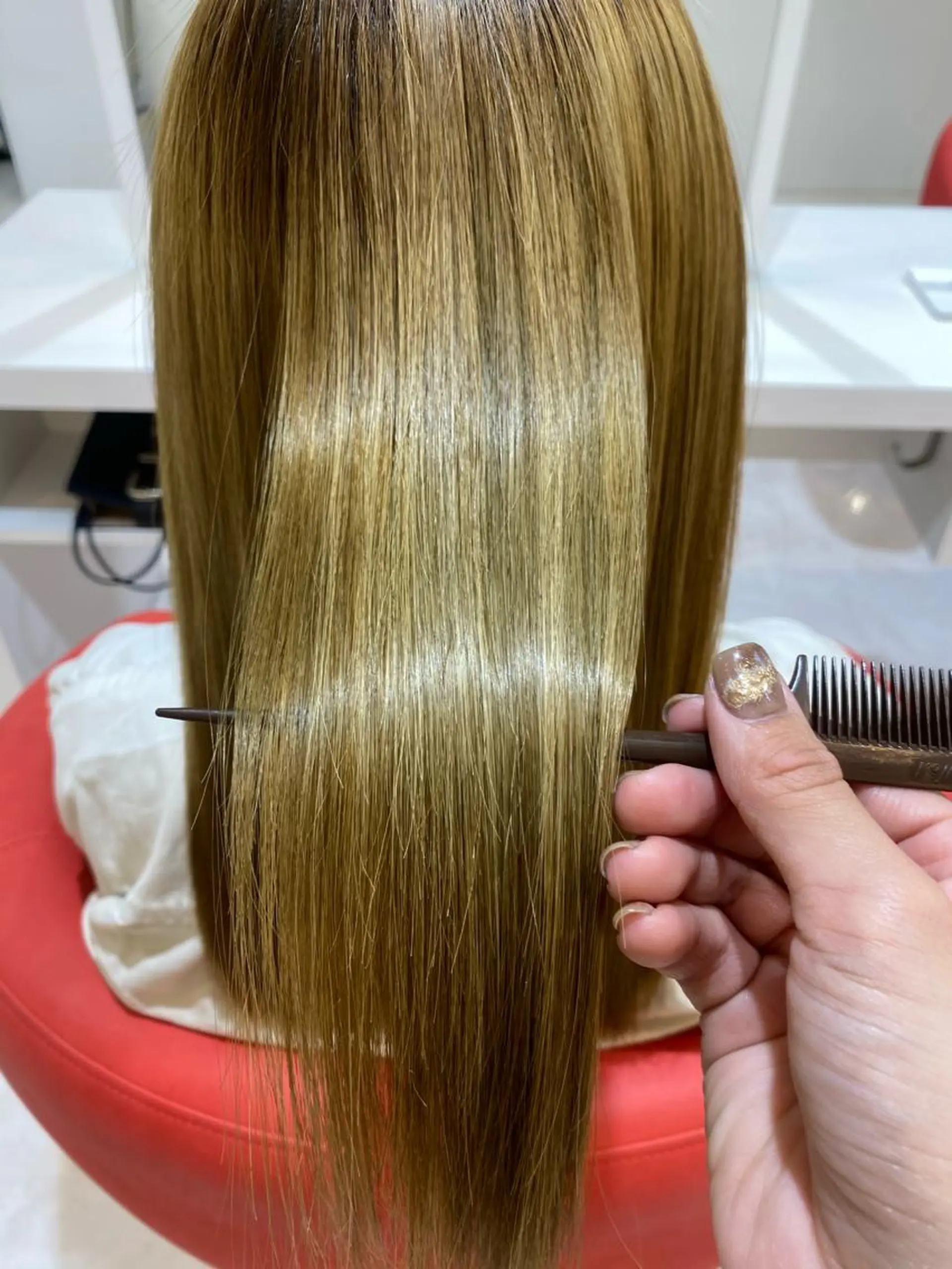 セミロング Number CHIHIROのヘアスタイル