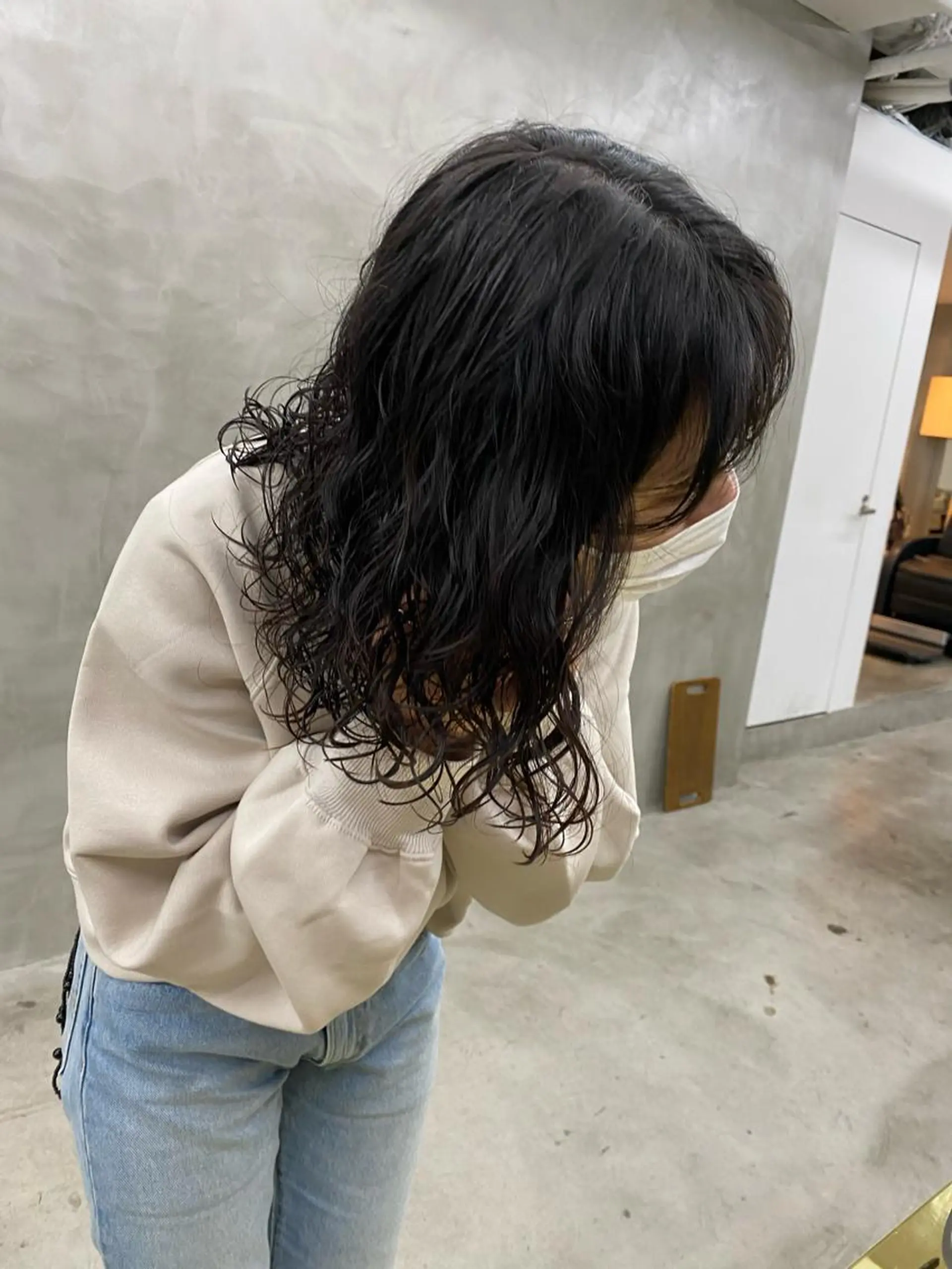 ミディアム カラー ミディアムパーマ バレイヤージュ ブリーチ ケアブリーチ デザインカラー yiye 青山所属・無料カットモデル募集 🌱ひょうがのヘアスタイル