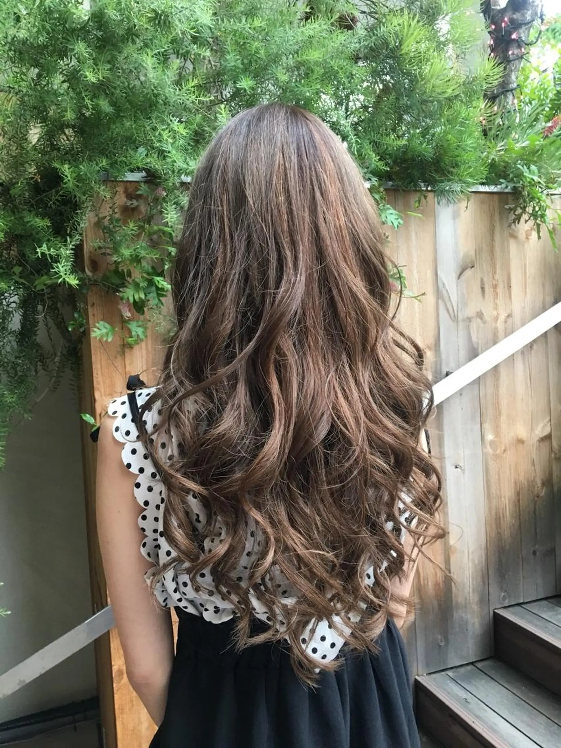 ロング カラー パーマ ヘアアレンジ Device ディバイスのヘアスタイル