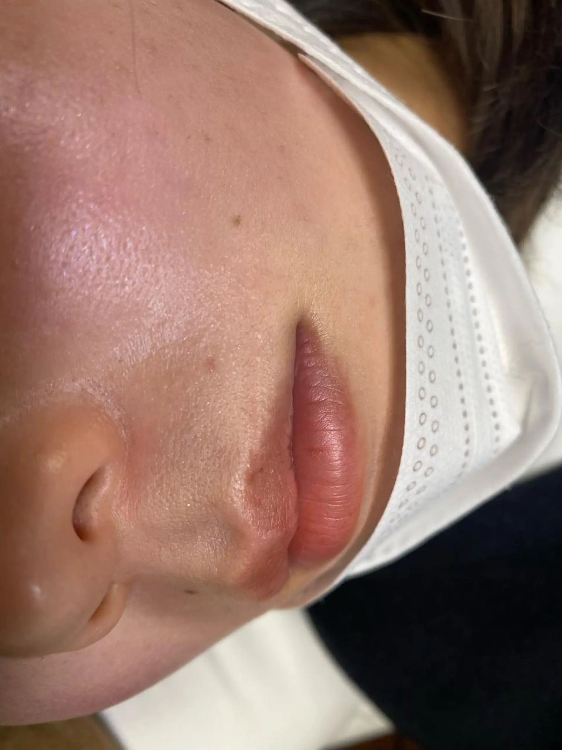 アイブロウ 眉毛ワックス脱毛 犬竹 真菜美🧸のマツエク・マツパデザイン