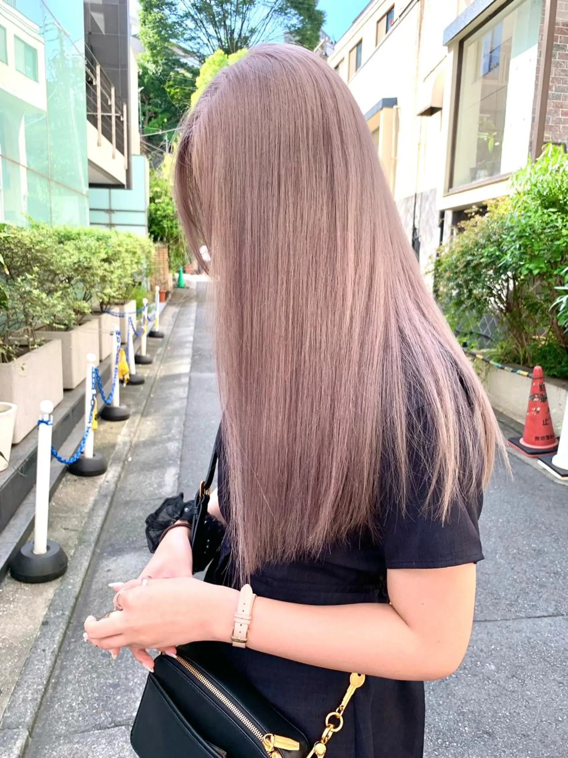 ショート カラー ヘアアレンジ ハイトーン/美髪矯正 🍃大江拓実のヘアスタイル