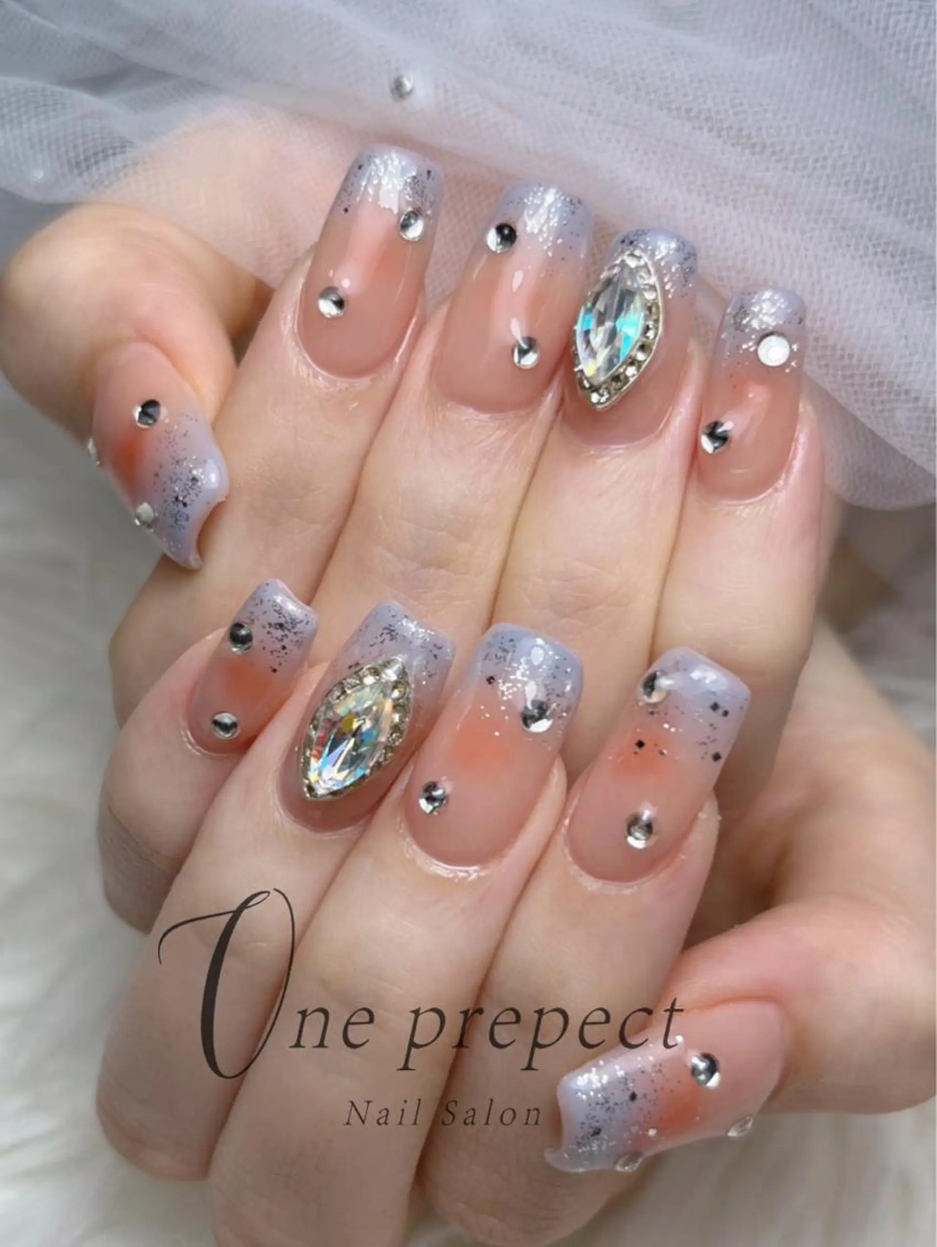 ネイル lucky nail 歌舞伎町のネイルデザイン