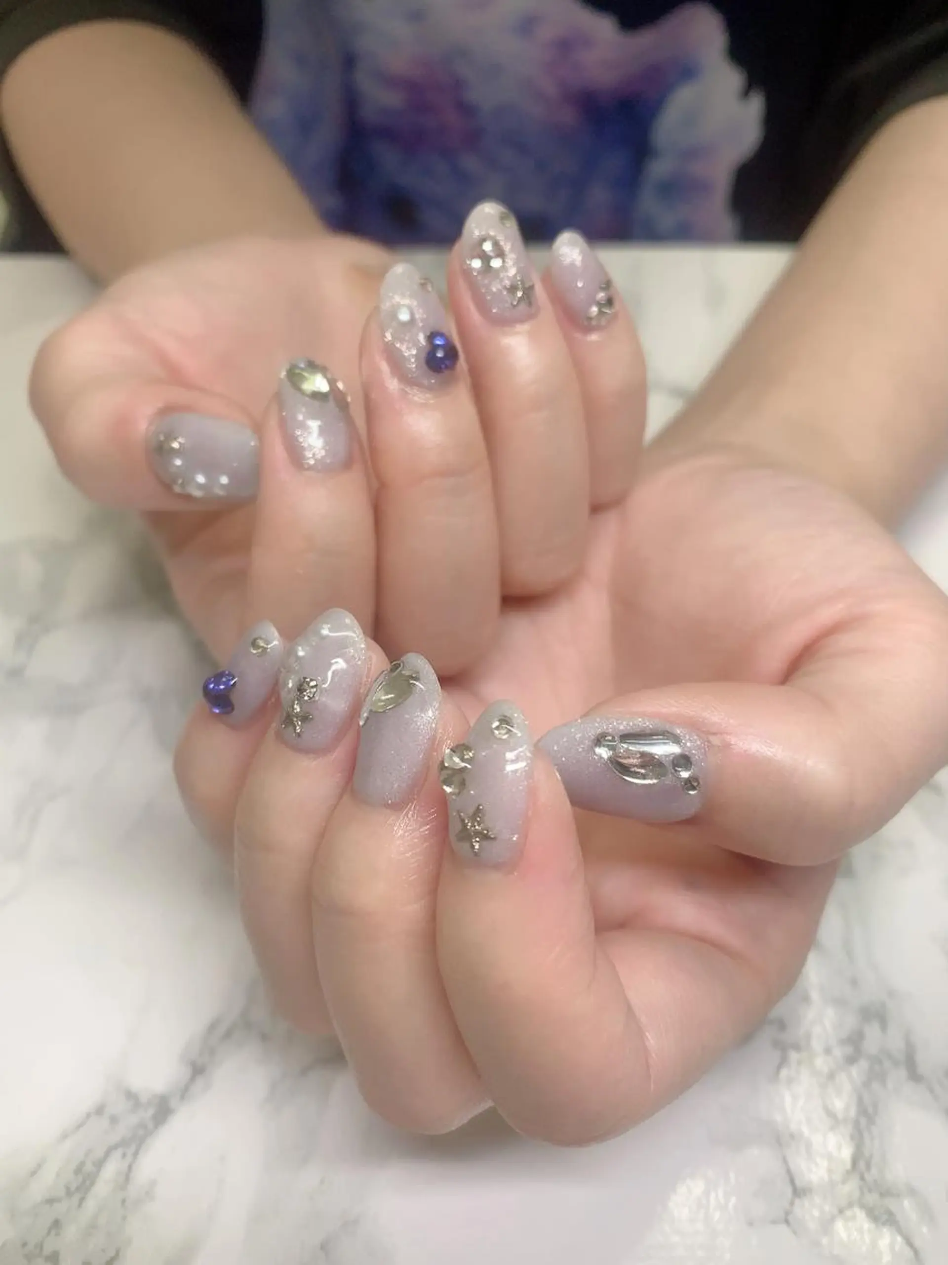 ネイル はな💎ネイル ワンホン、長さ出しのネイルデザイン