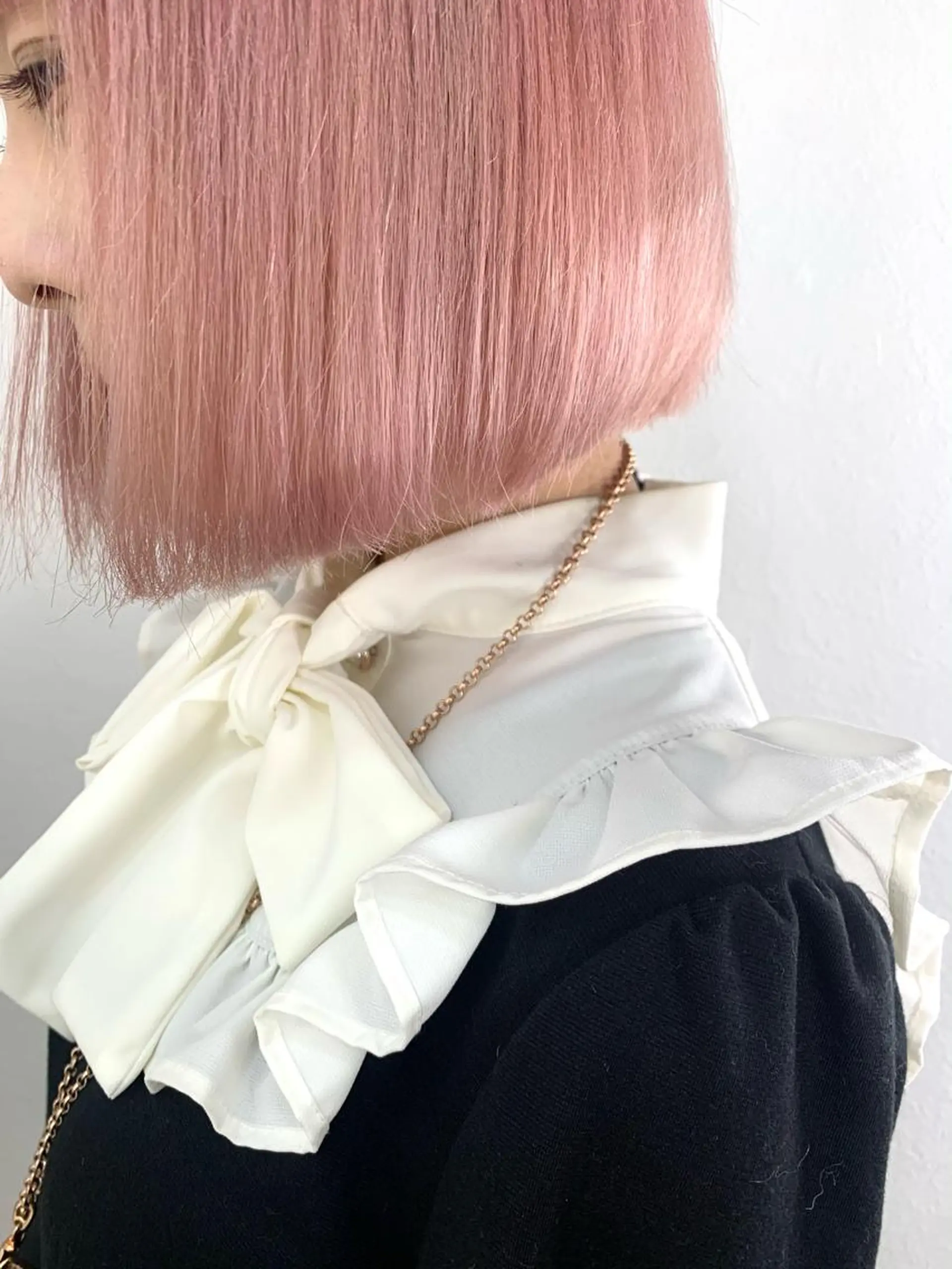 ショート カラー ブリーチ ケアブリーチ ハイトーンカラー ピンクカラー ホワイトピンク 遠藤沙也加 /レイヤーカットのヘアスタイル