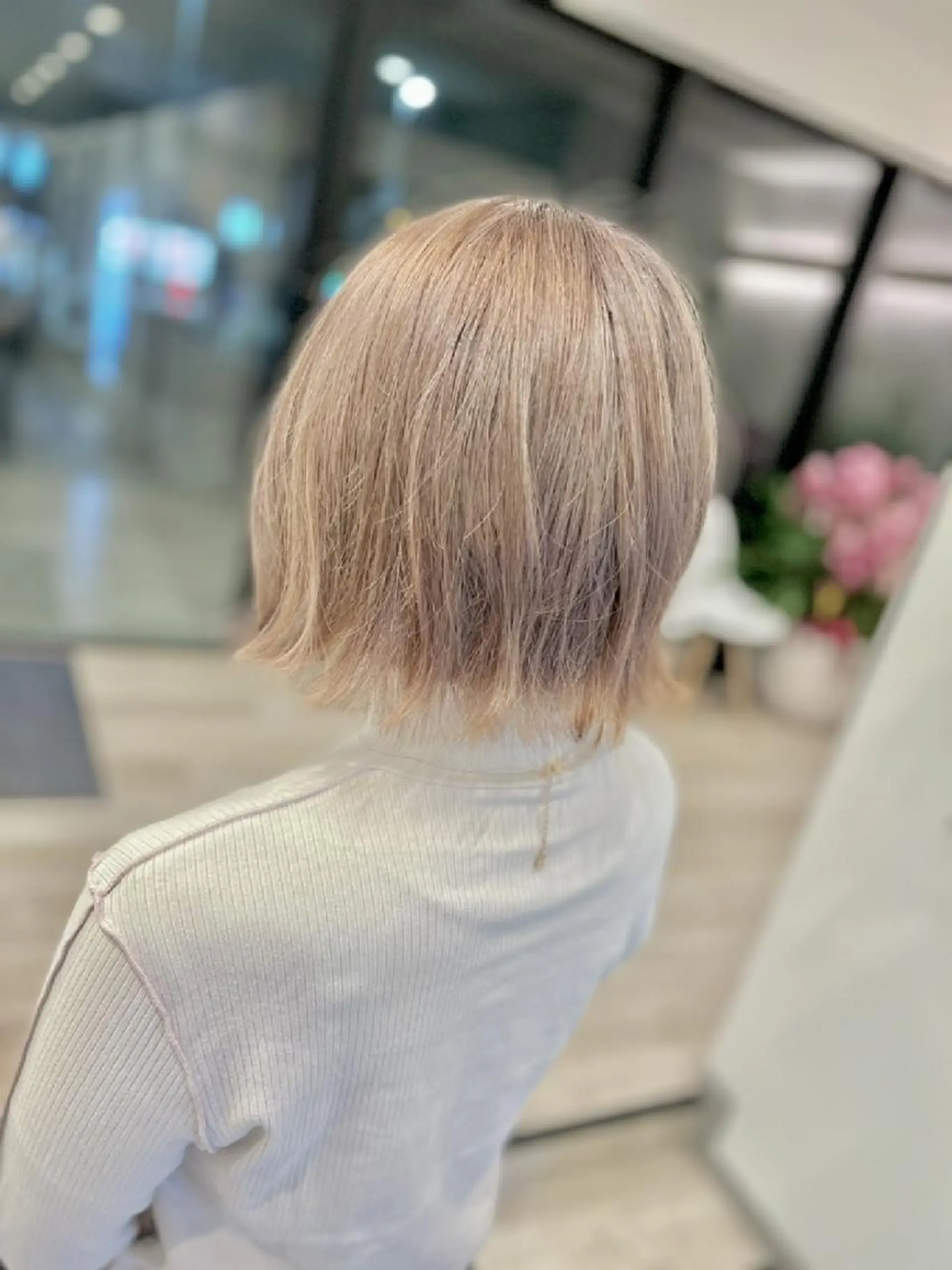 ショート 切りっぱなしボブ ボブ ＲＩＣＨＡＩＲ リシェイルのヘアスタイル