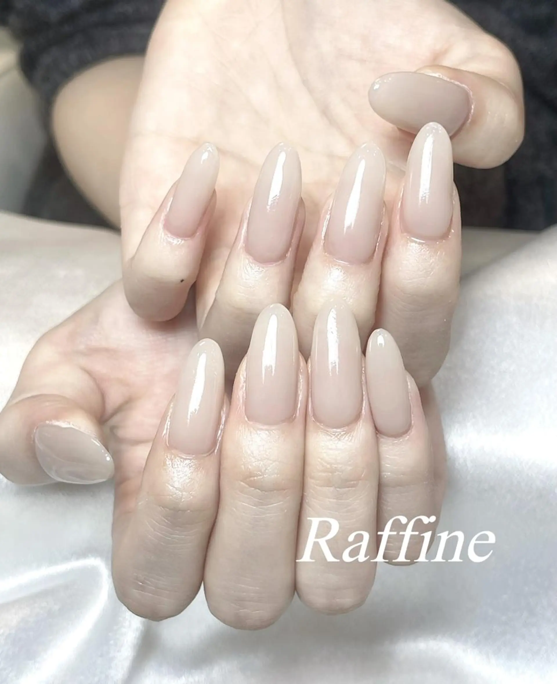 ネイル RAFFINE 月🦋🩵のネイルデザイン