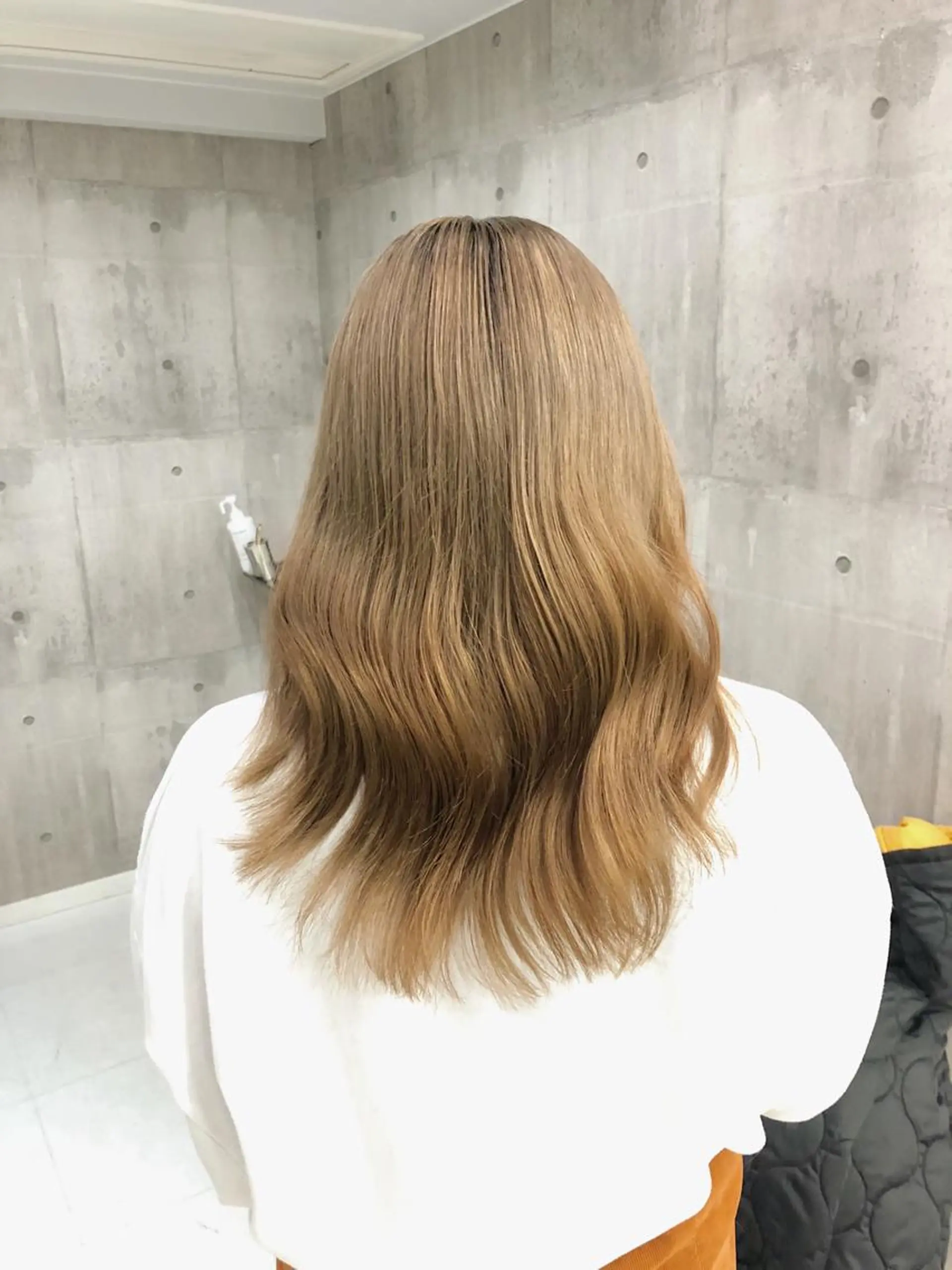 ロング カラー アッシュ アッシュグレー アッシュグレージュ バレイヤージュ ミストバング メンズ特化/パーマ/ 骨格矯正カット/真人のヘアスタイル