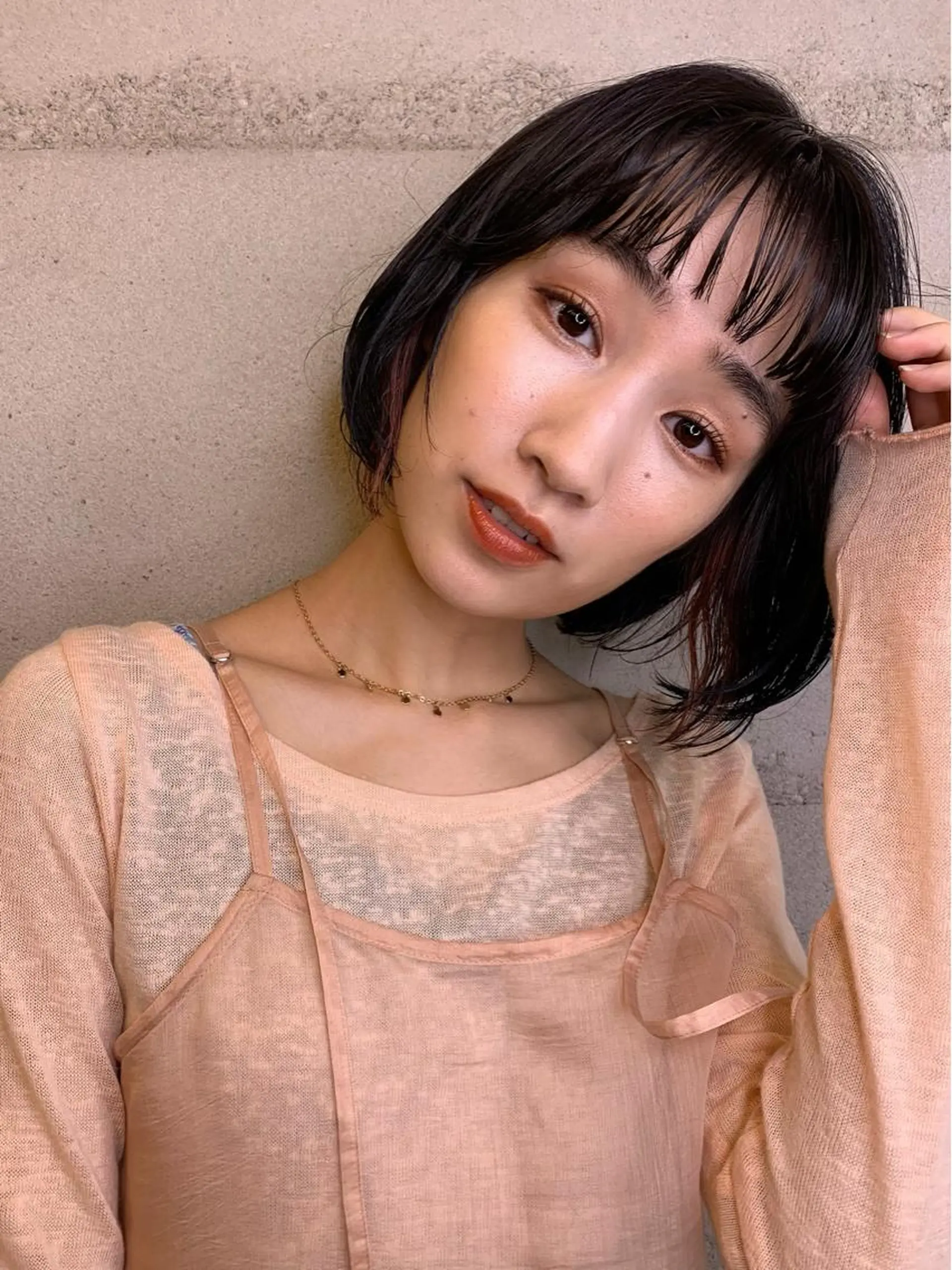 ショート カラー 透明感/オリーブ/ グレージュ/YUKAのヘアスタイル