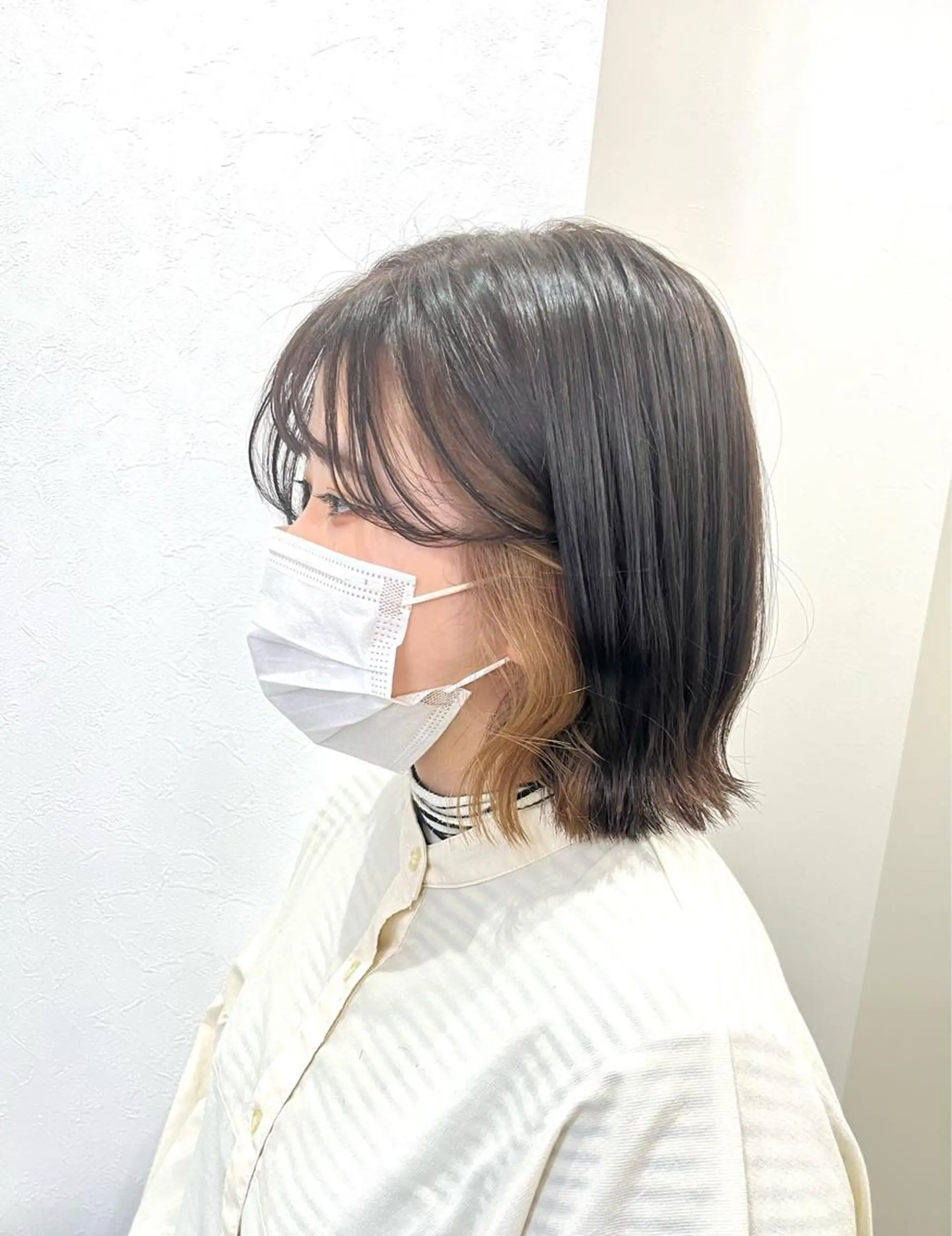 ミディアム カラー ベージュカラー インナーカラー SALOWIN 梅田茶屋町North店所属・橋本 桂のヘアスタイル