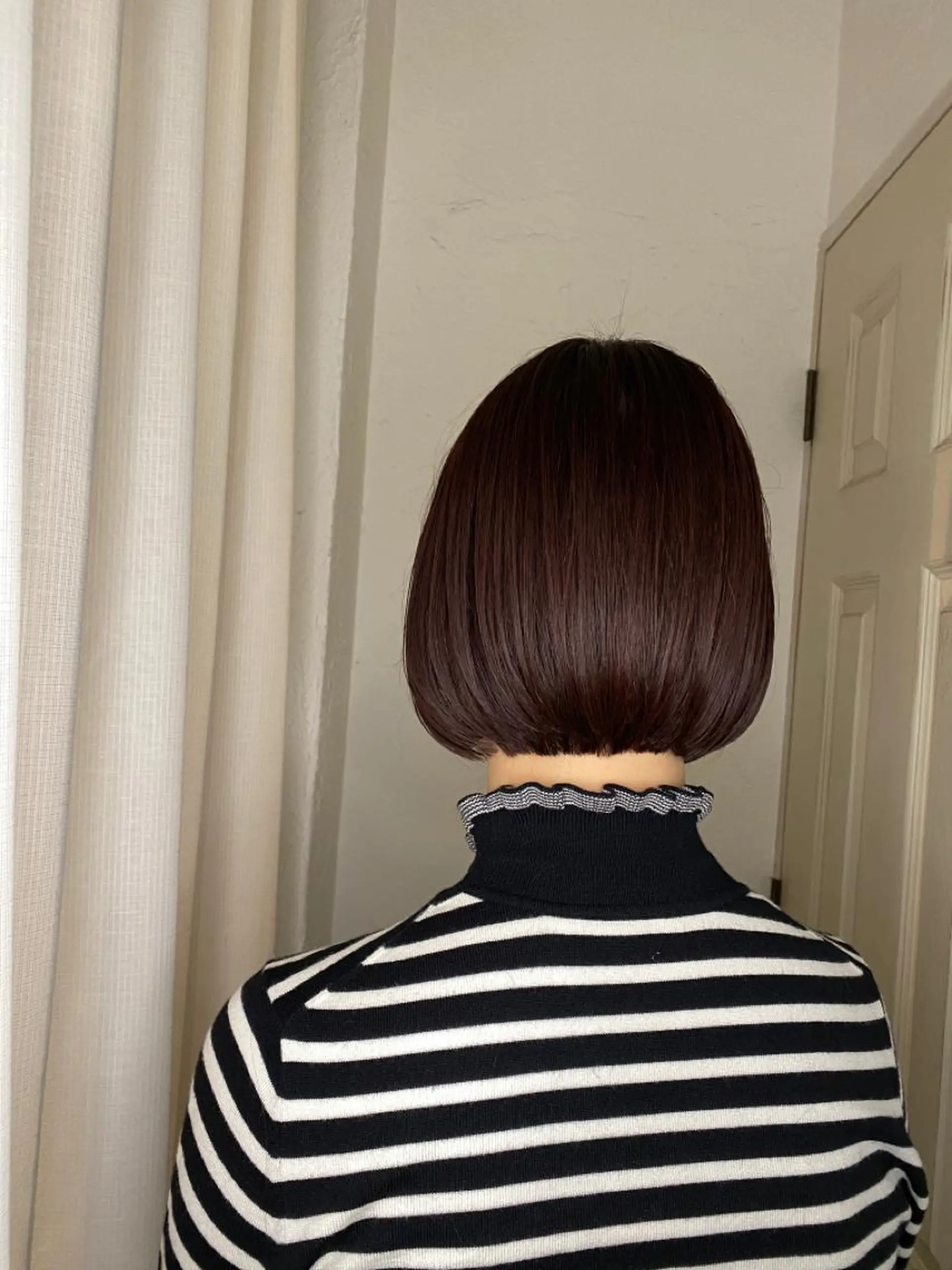 ショート カラー イルミナカラー ルビー ボブ ⭐中崎 さゆり⭐のヘアスタイル