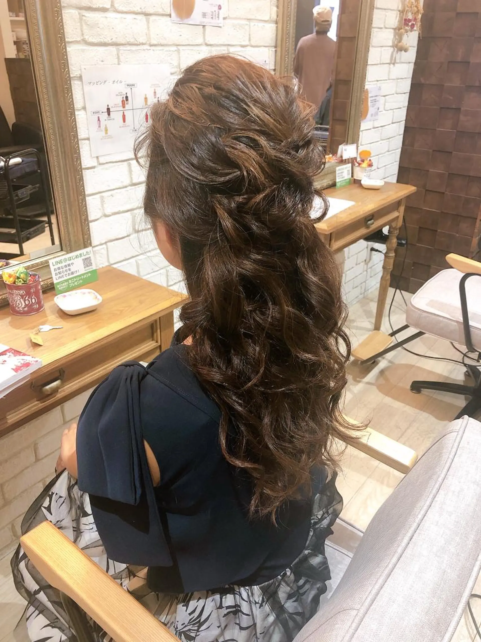 ヘアアレンジ flammeum三軒茶屋店所属・あおき まなのヘアスタイル