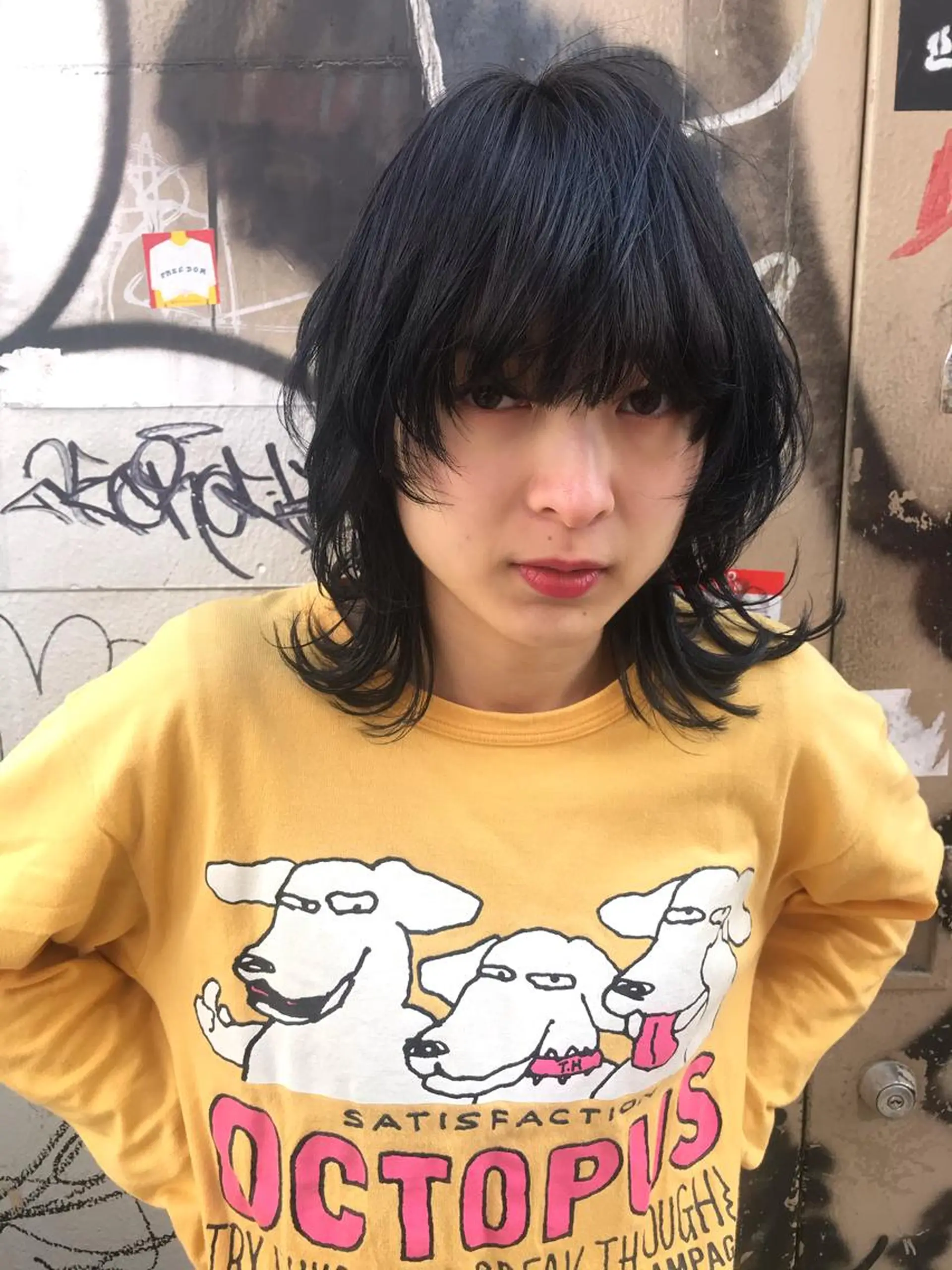 ミディアム ウルフカット カット ヘアカラー ホワイト&レイヤーカ ットエクステ長畠俊輔のヘアスタイル