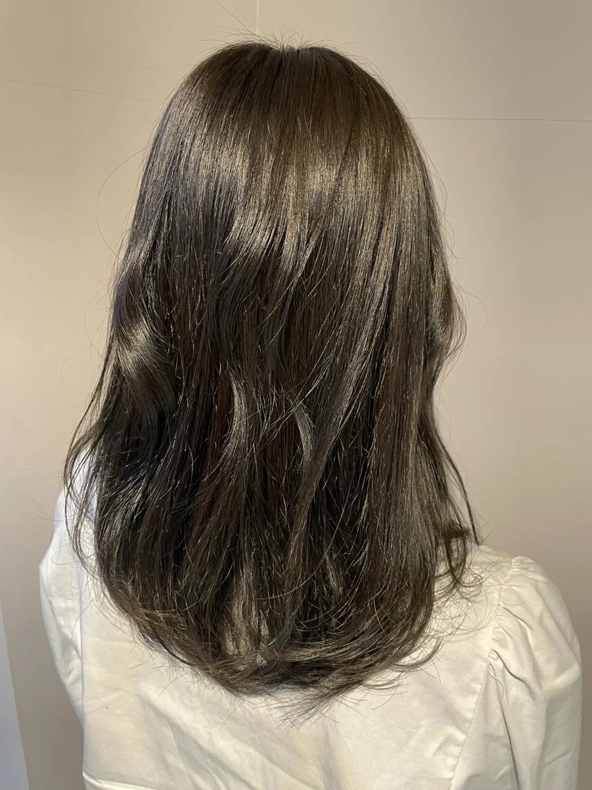 セミロング カラー カット レイヤー×髪質改善 ×透明感/杉田 圭のヘアスタイル