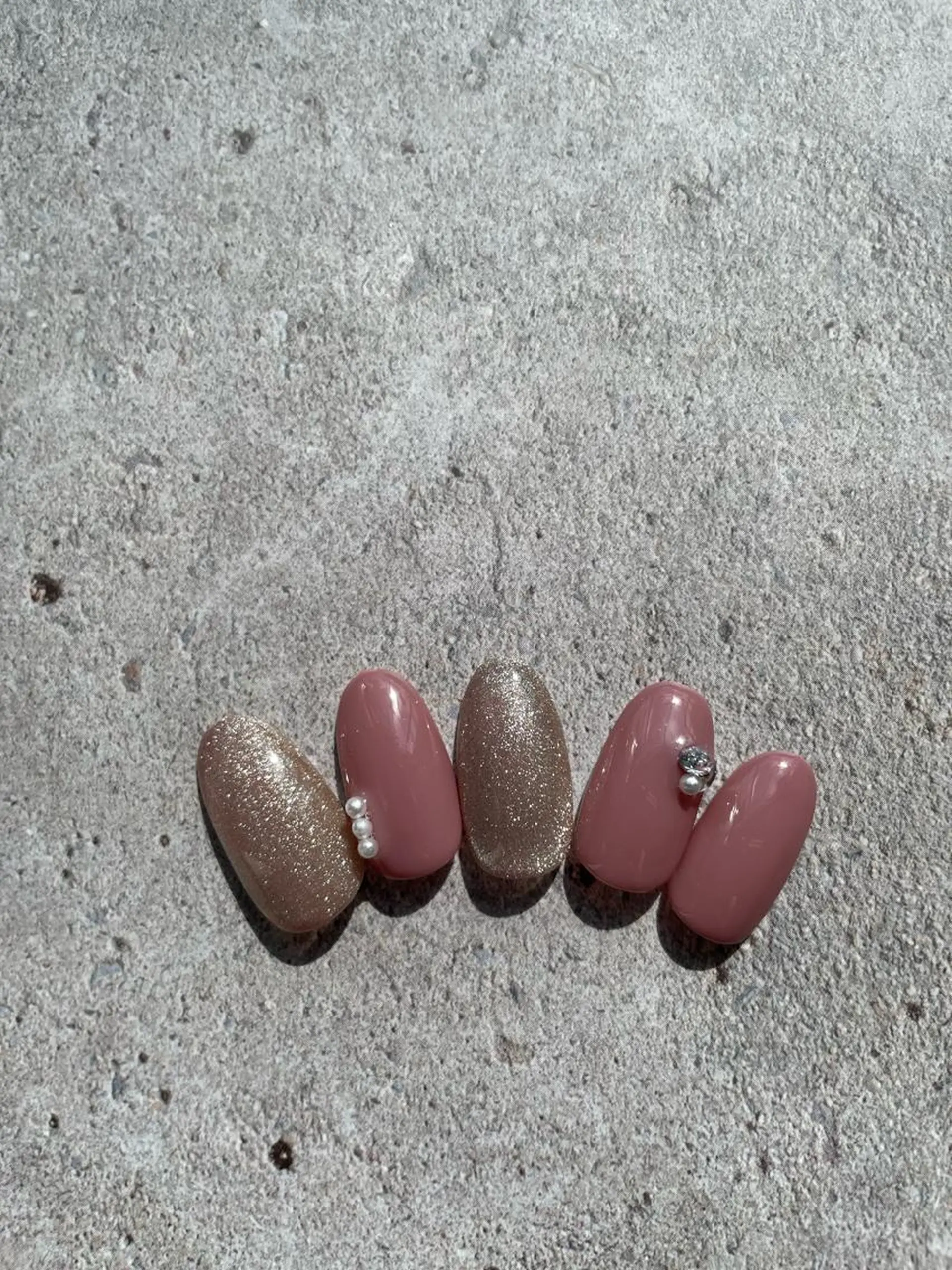 ネイル ハンドネイル BLUE ROSE Nail所属・BELL.Salon Group Nailのネイルデザイン