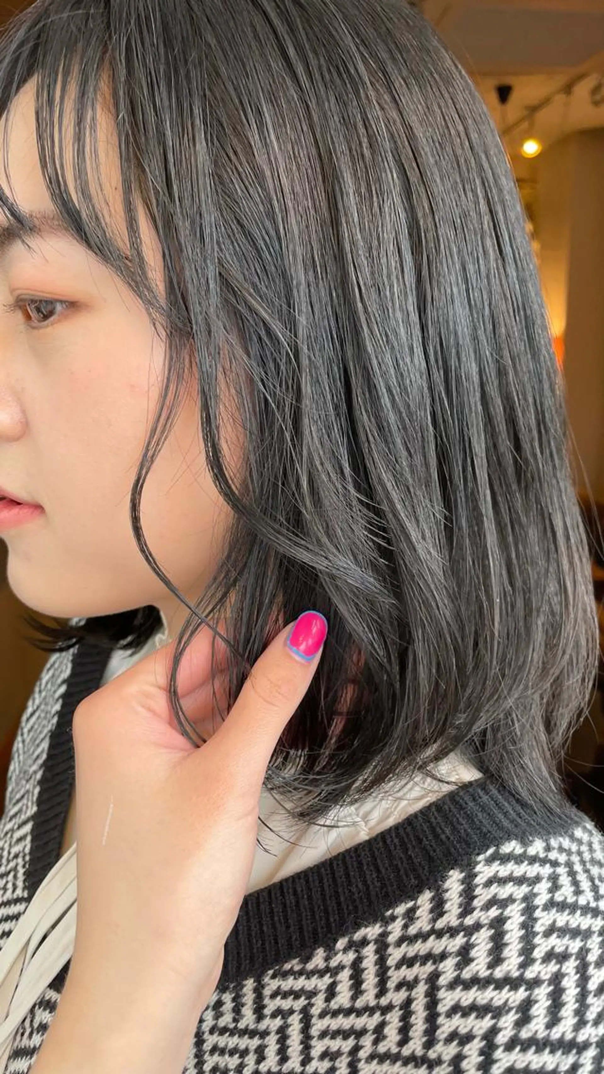 ショート カラー 透明感カラー ハイライトカラー ハイライト ファッションに 溶け込むstyleのヘアスタイル