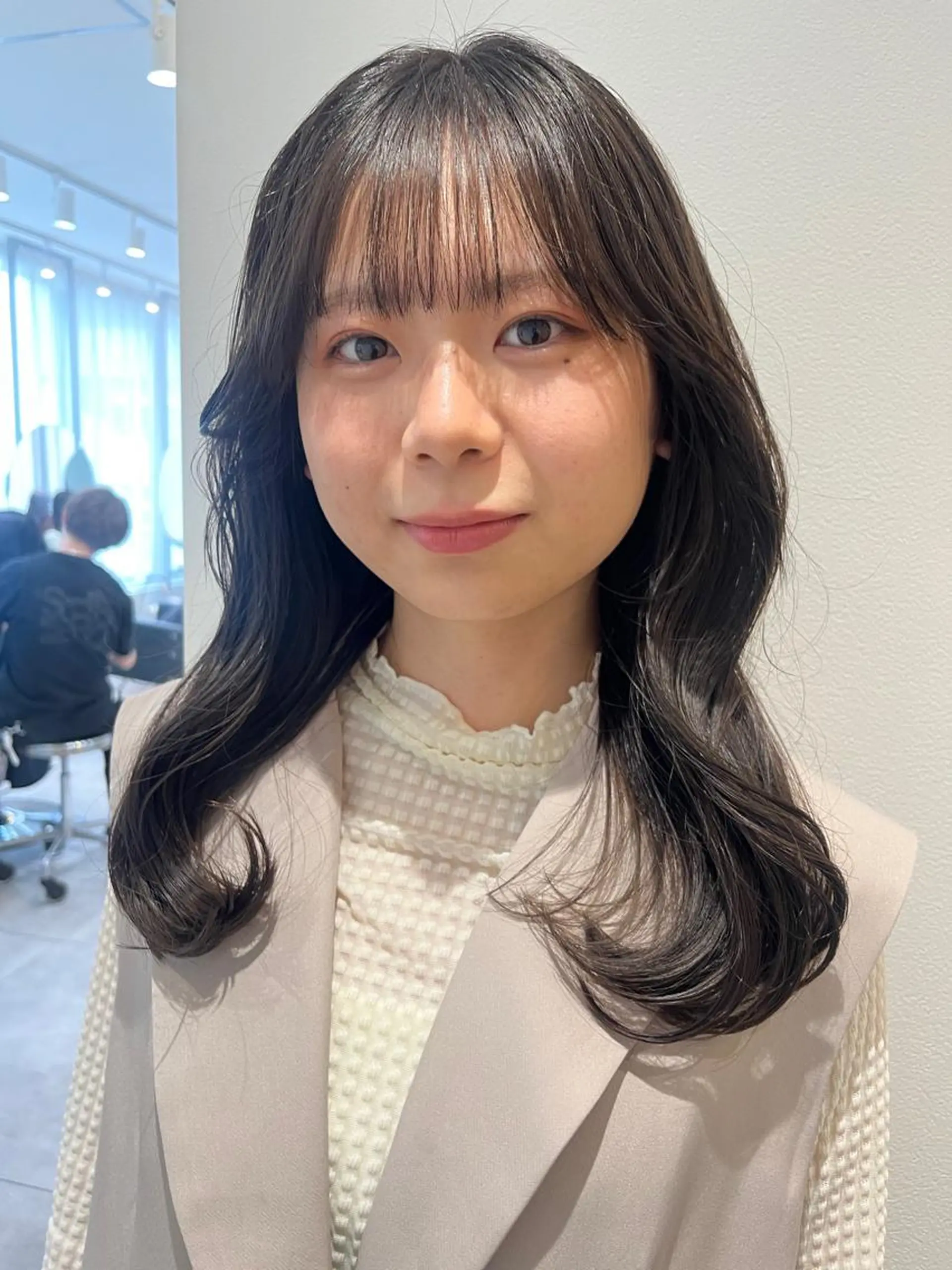 セミロング カラー 韓国風ヘア カット ヘアカラー トリートメント SOYON 🤍CHIZU🤍.のヘアスタイル