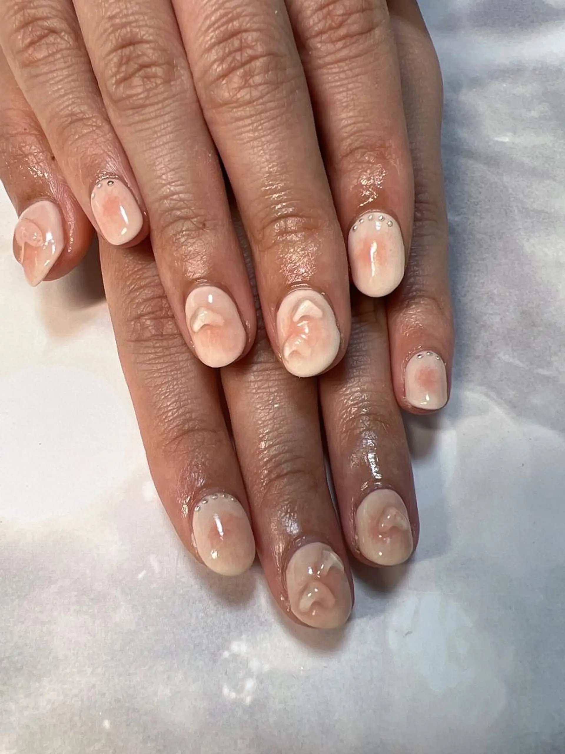 ネイル チークネイル ハート coco nailのネイルデザイン