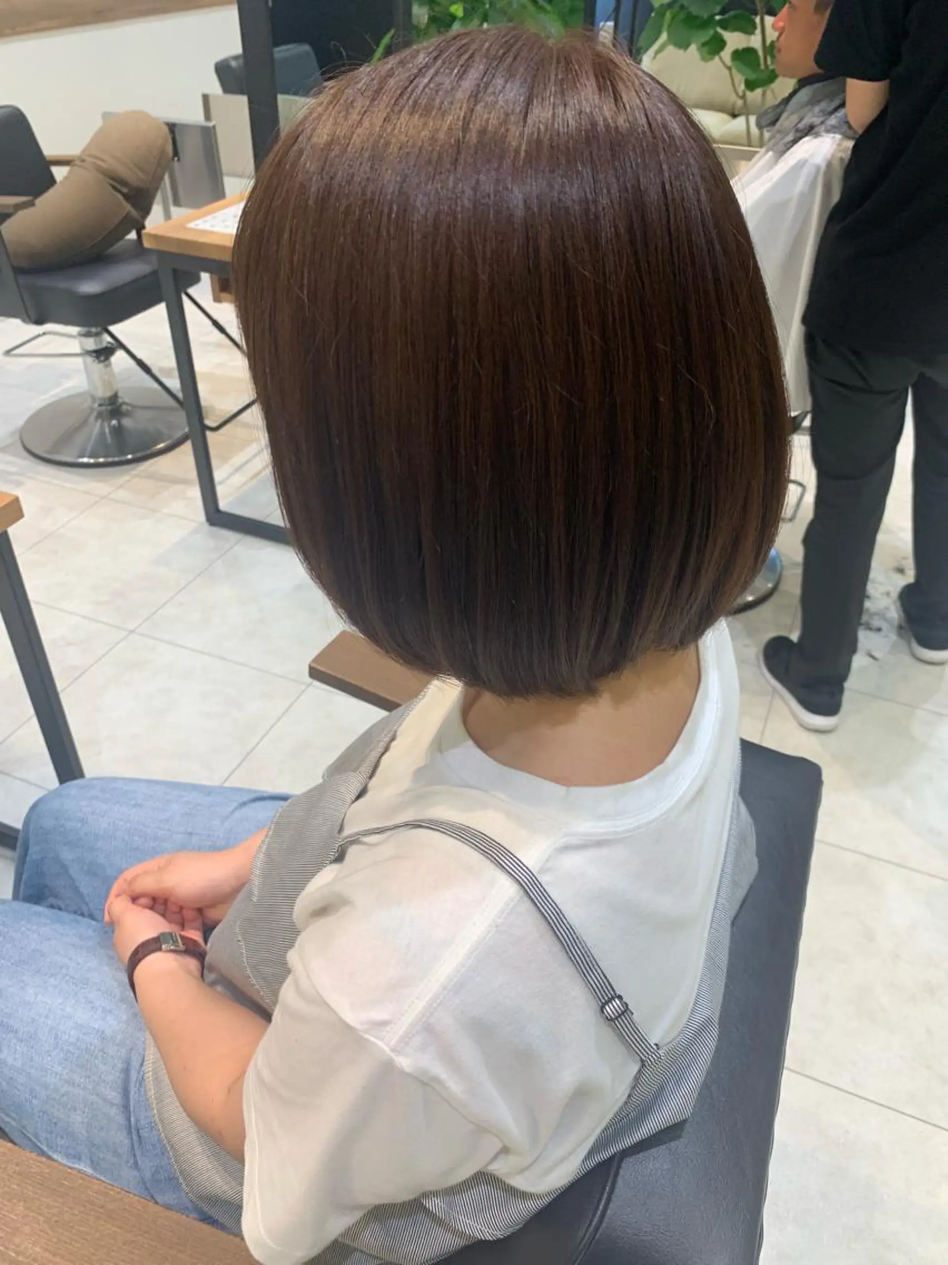 ミディアム カット ヘアカラー トリートメント ヘッドスパ 近 紗理奈のヘアスタイル