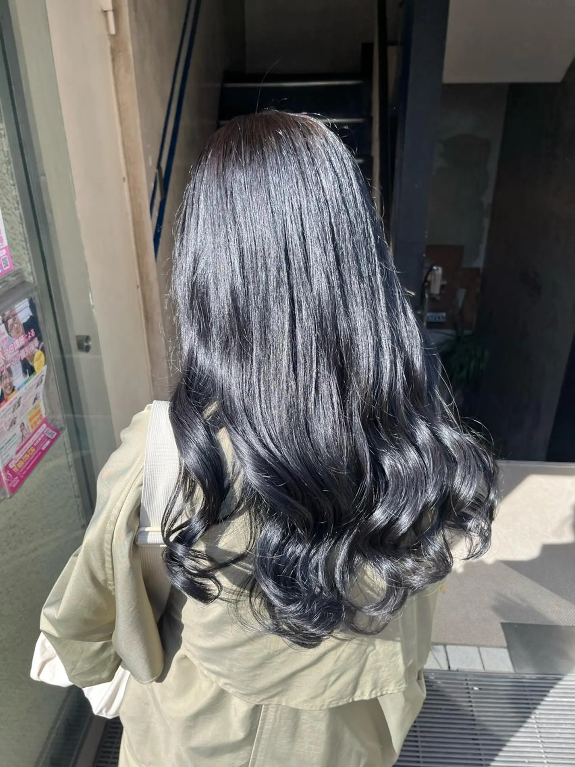 ロング カラー 艶髪/ハイトーン/ ヘアセット/モエノのヘアスタイル