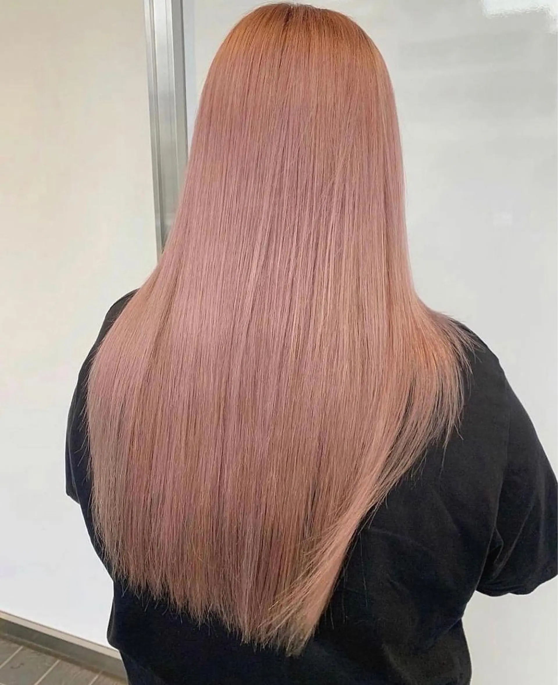 ロング カラー 森田 三琴のヘアスタイル