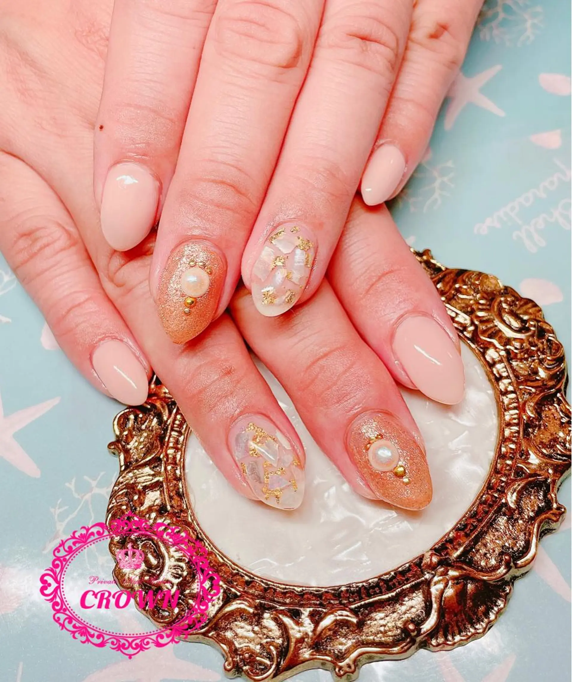 ネイル ハンドネイル CROWN プライベートサロンのネイルデザイン