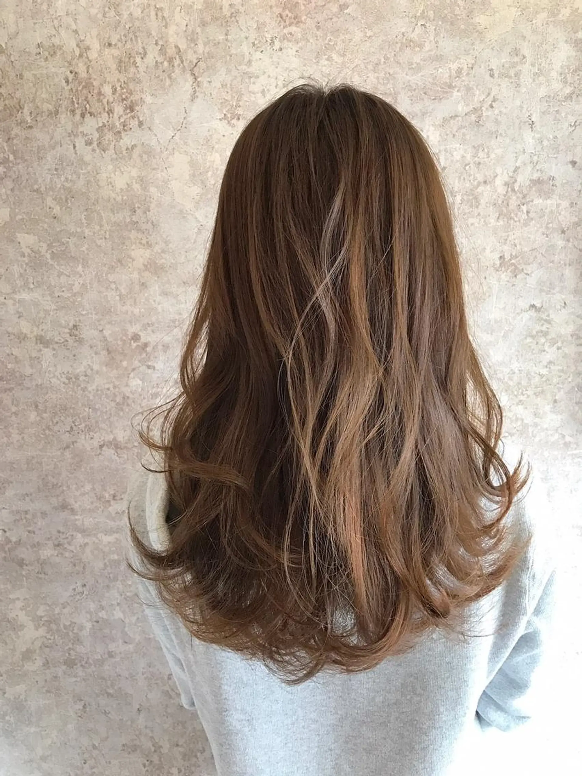 カラー due hair 京都駅前店 MILBON オージュア認定サロン【デューヘアー】所属・ハイトーンブリーチ 土坂　由志【京都】のヘアスタイル