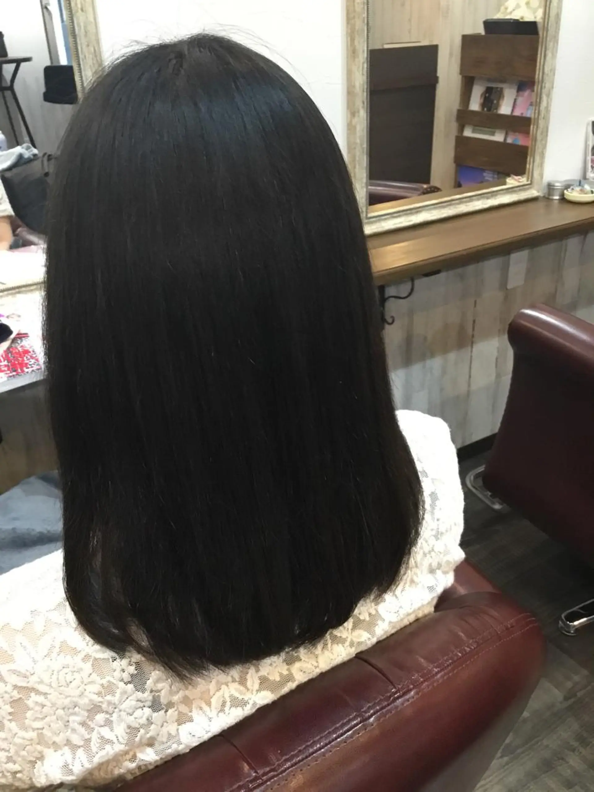 ミディアム パーマ embrace エンブレイスのヘアスタイル