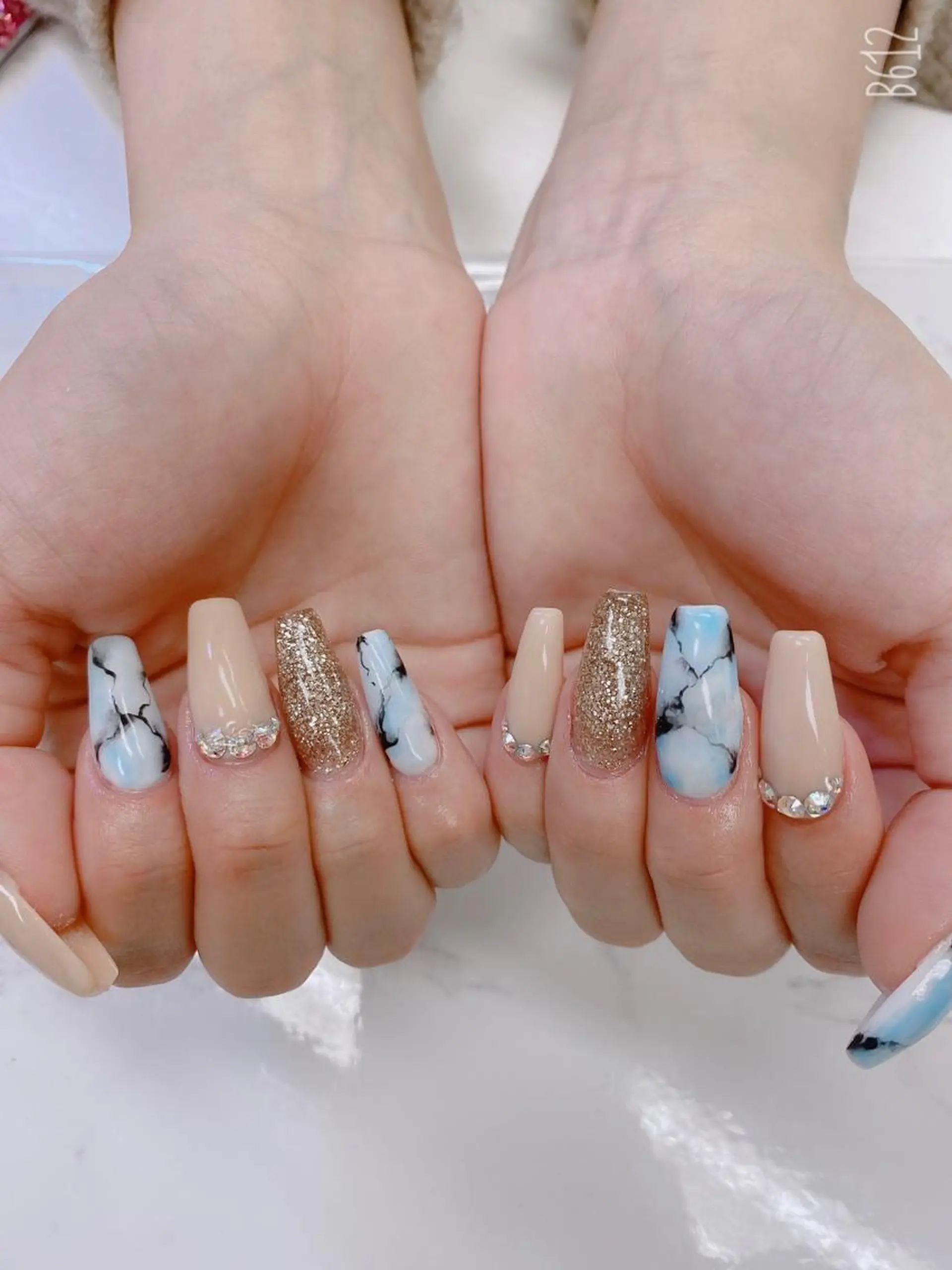 セミロング ハンドネイル JNA認定講師🌸 RIEのネイルデザイン