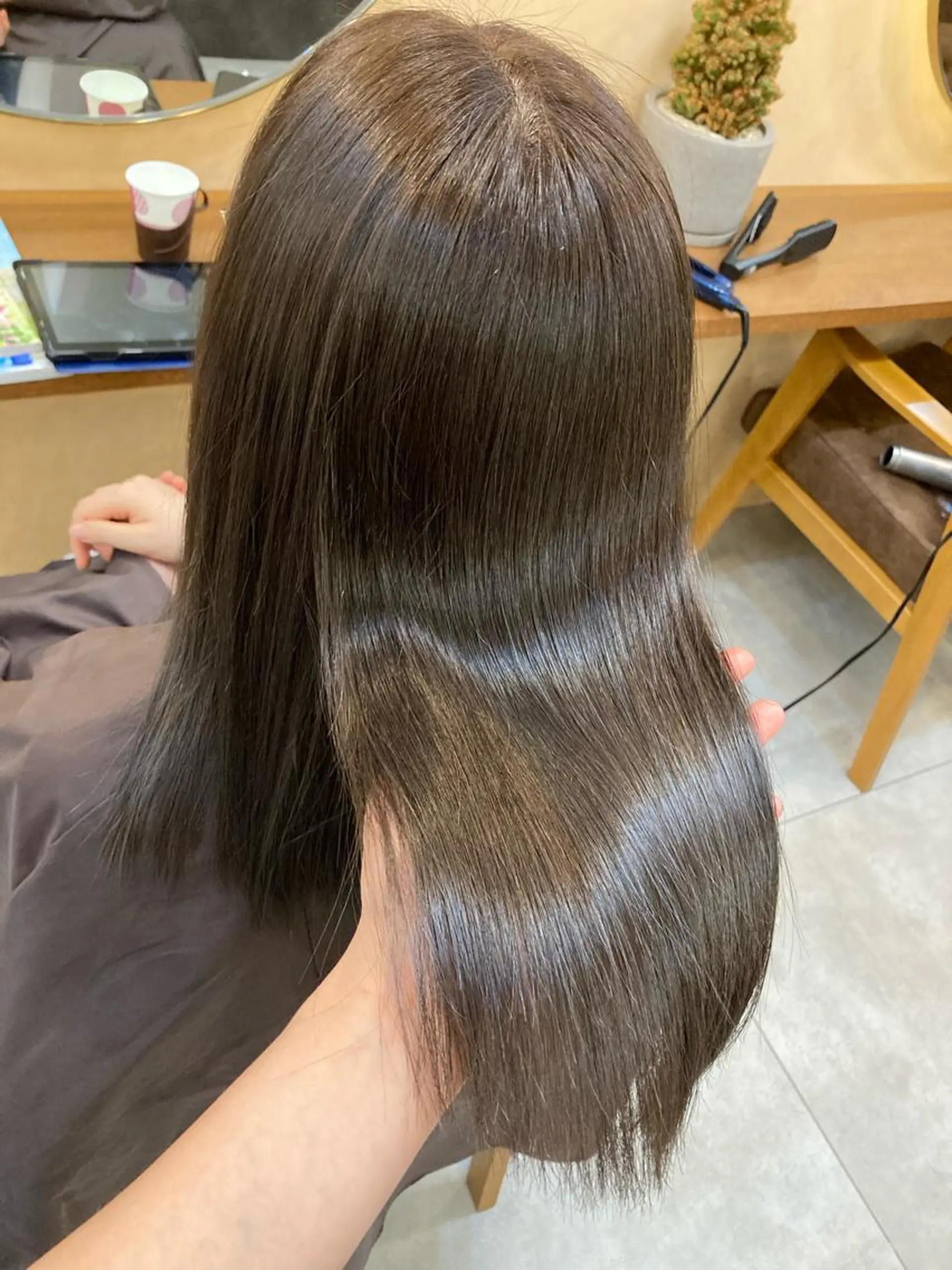 ロング カラー グレージュ トリートメント 新宿/髪質改善/ 阿久津凜のヘアスタイル