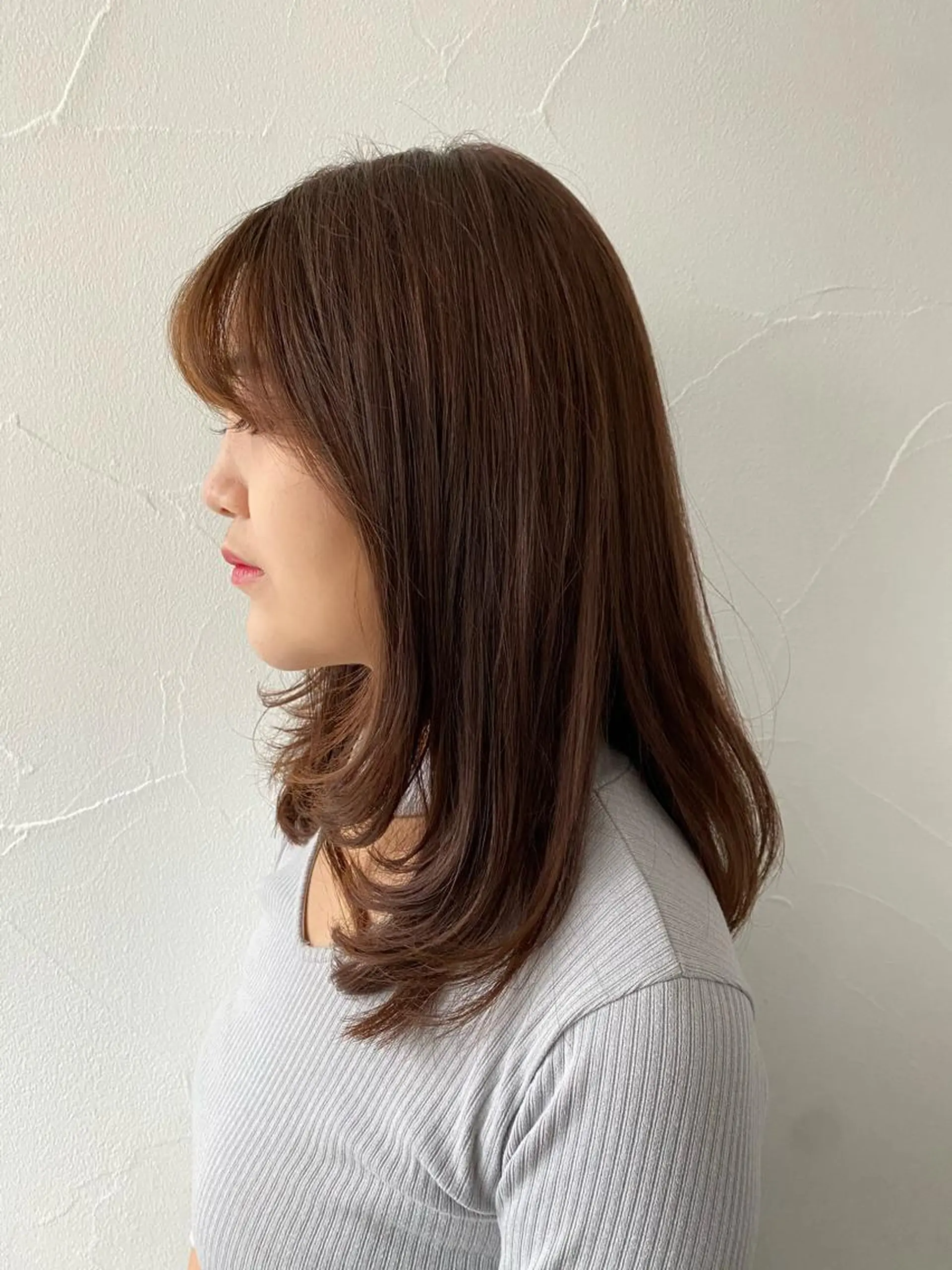 セミロング カラー レイヤーカット Ash中目黒店 榊間茜のヘアスタイル