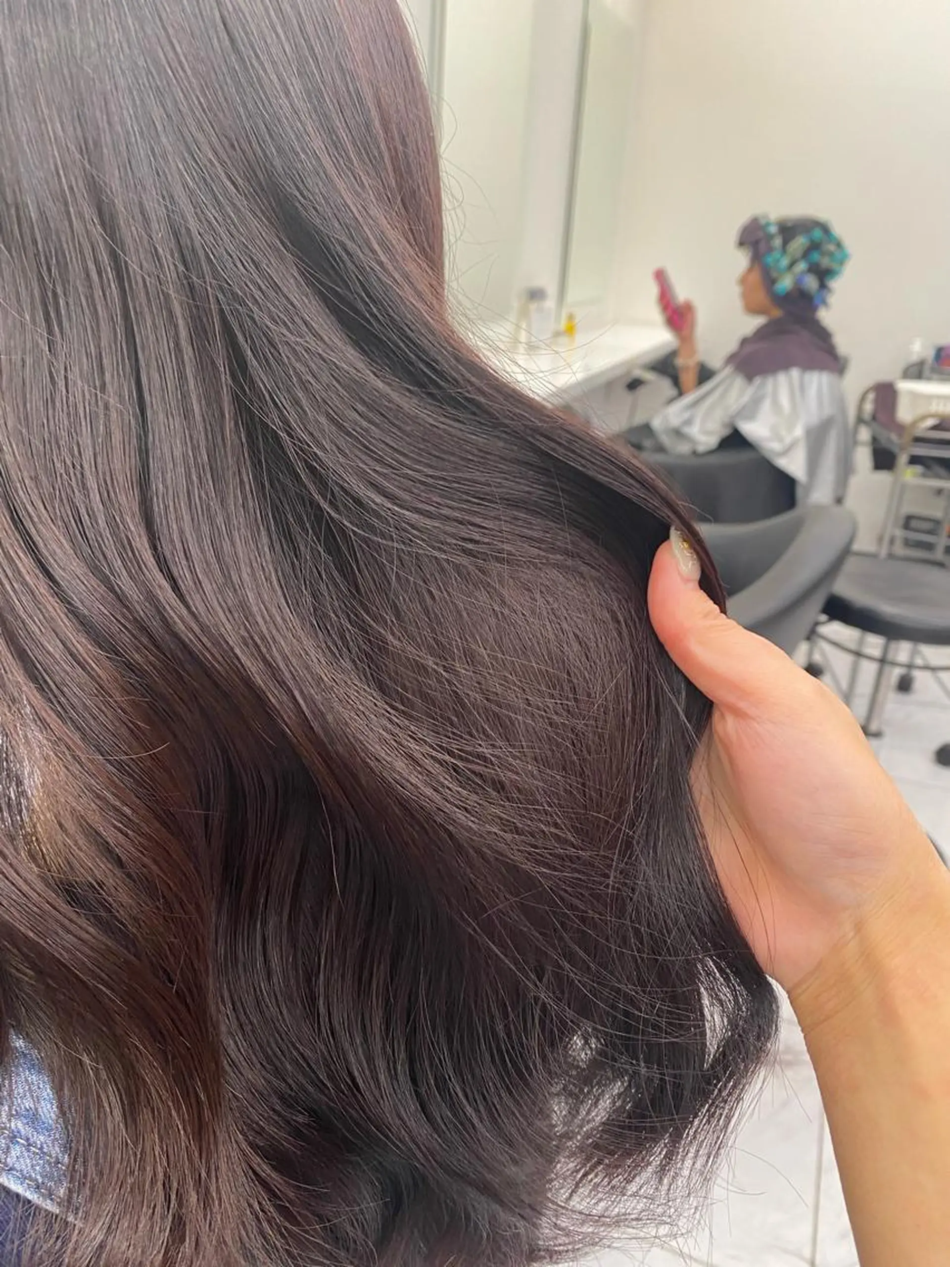 ロング カラー ヘアアレンジ キッズ ピンクカラー 髪質改善 トリートメント TRUNAIL&EYE所属・TRU Shino🦋のマツエク・マツパデザイン