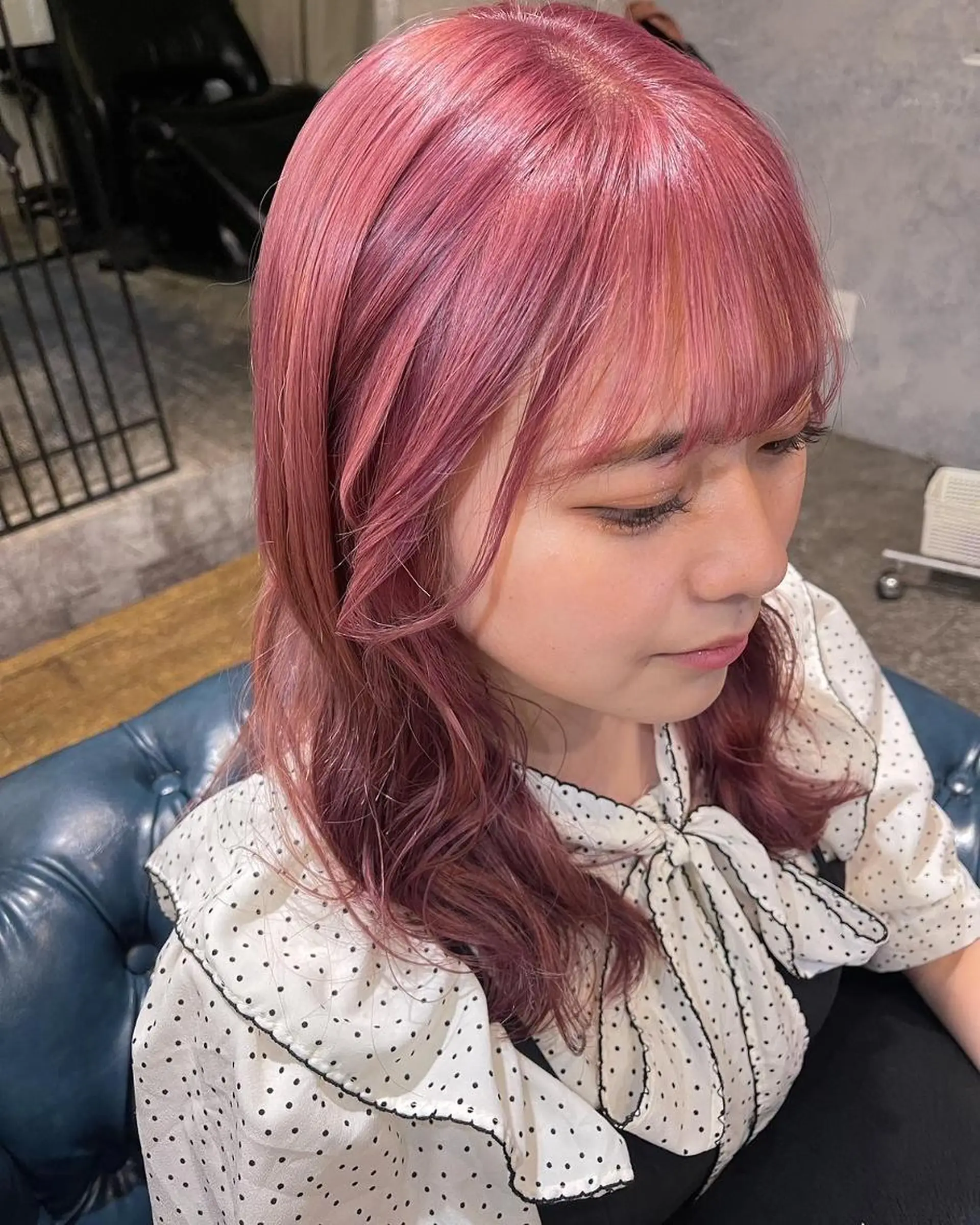 ミディアム カラー アティリー 西梅田のヘアスタイル