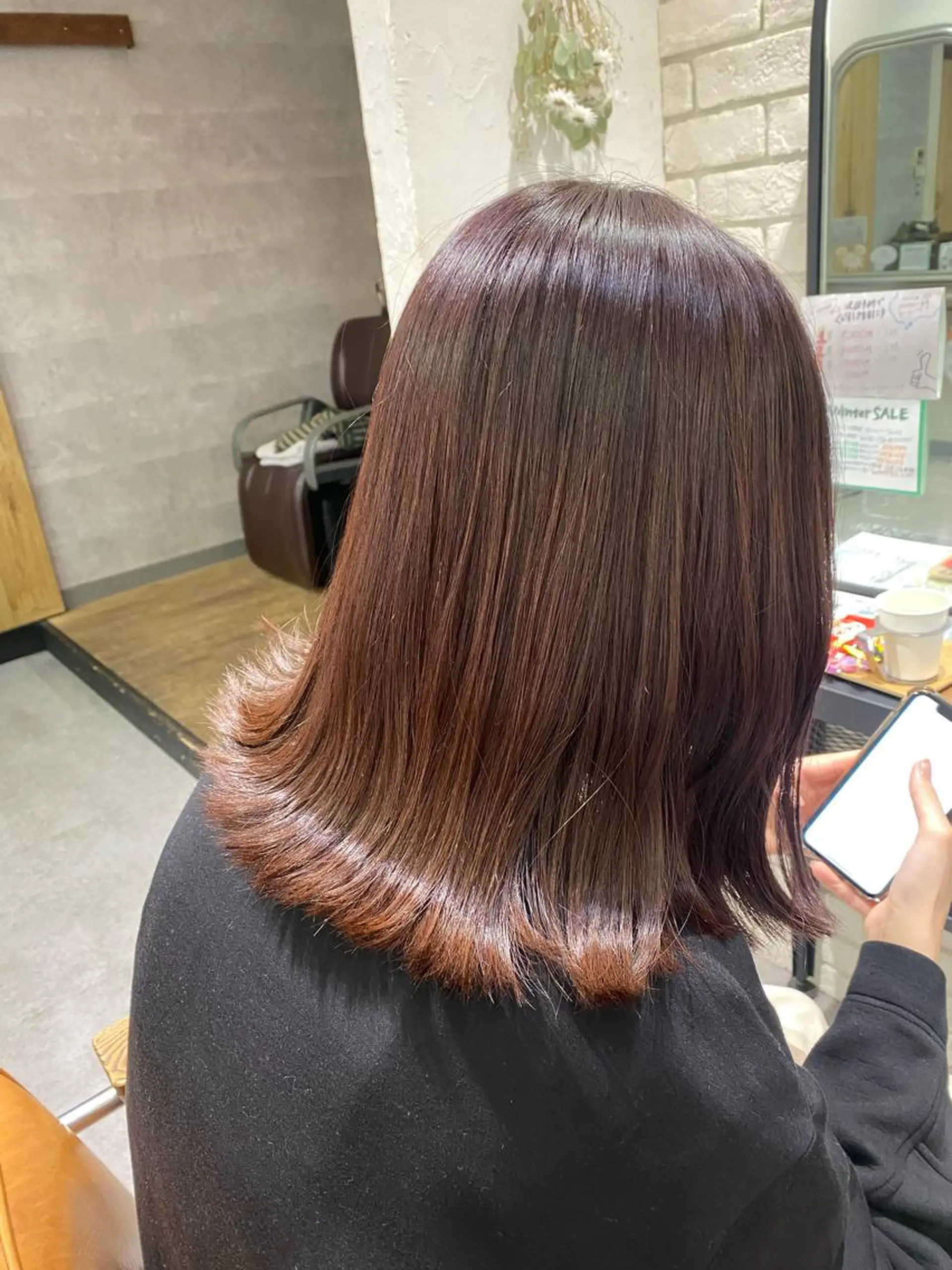 ミディアム カラー Hello Design Coconeel所属・UNJOUR / kannaのヘアスタイル