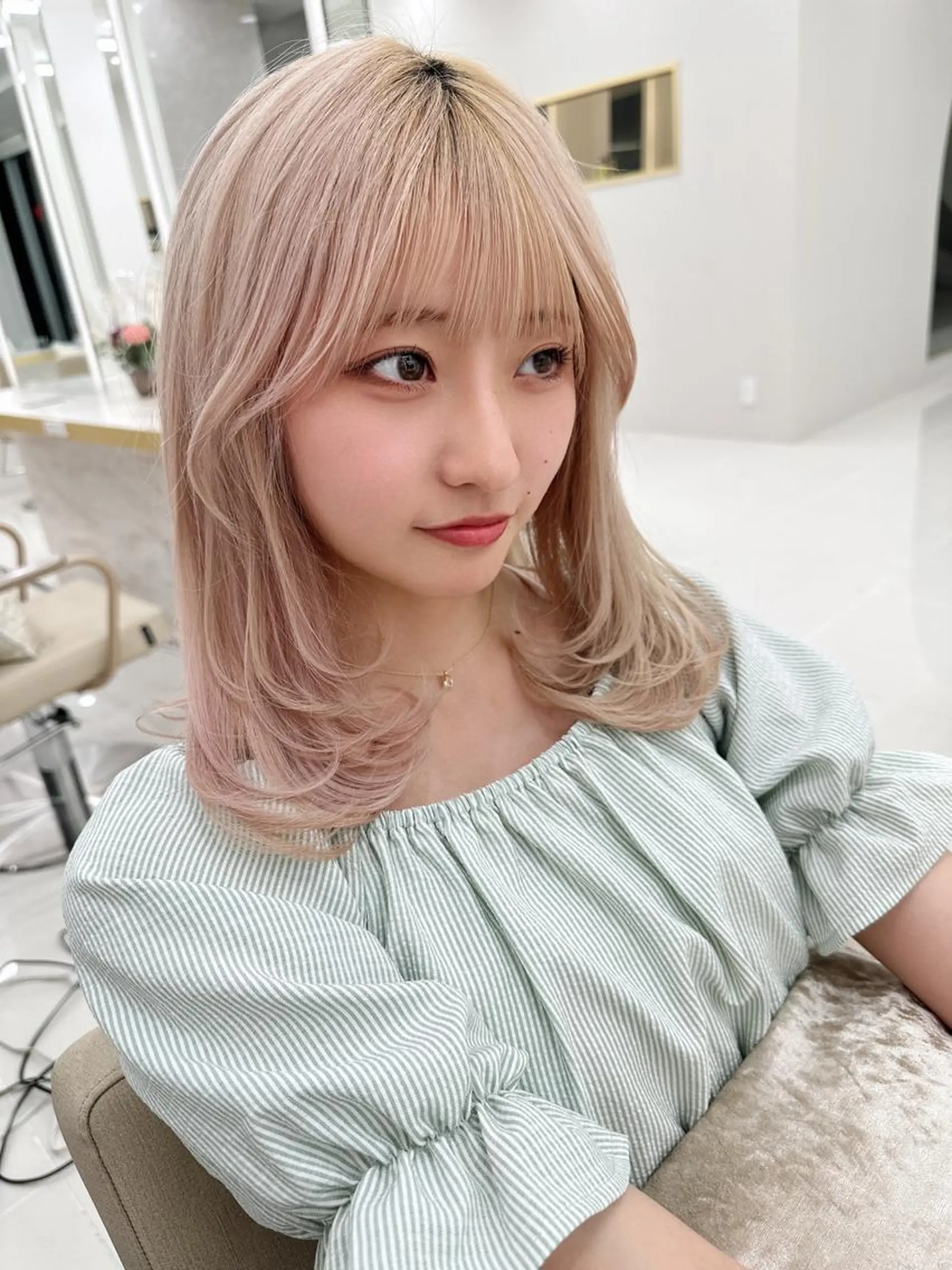 ミディアム 似合わせ/レイヤー /顔まわり/池田歩樹のヘアスタイル