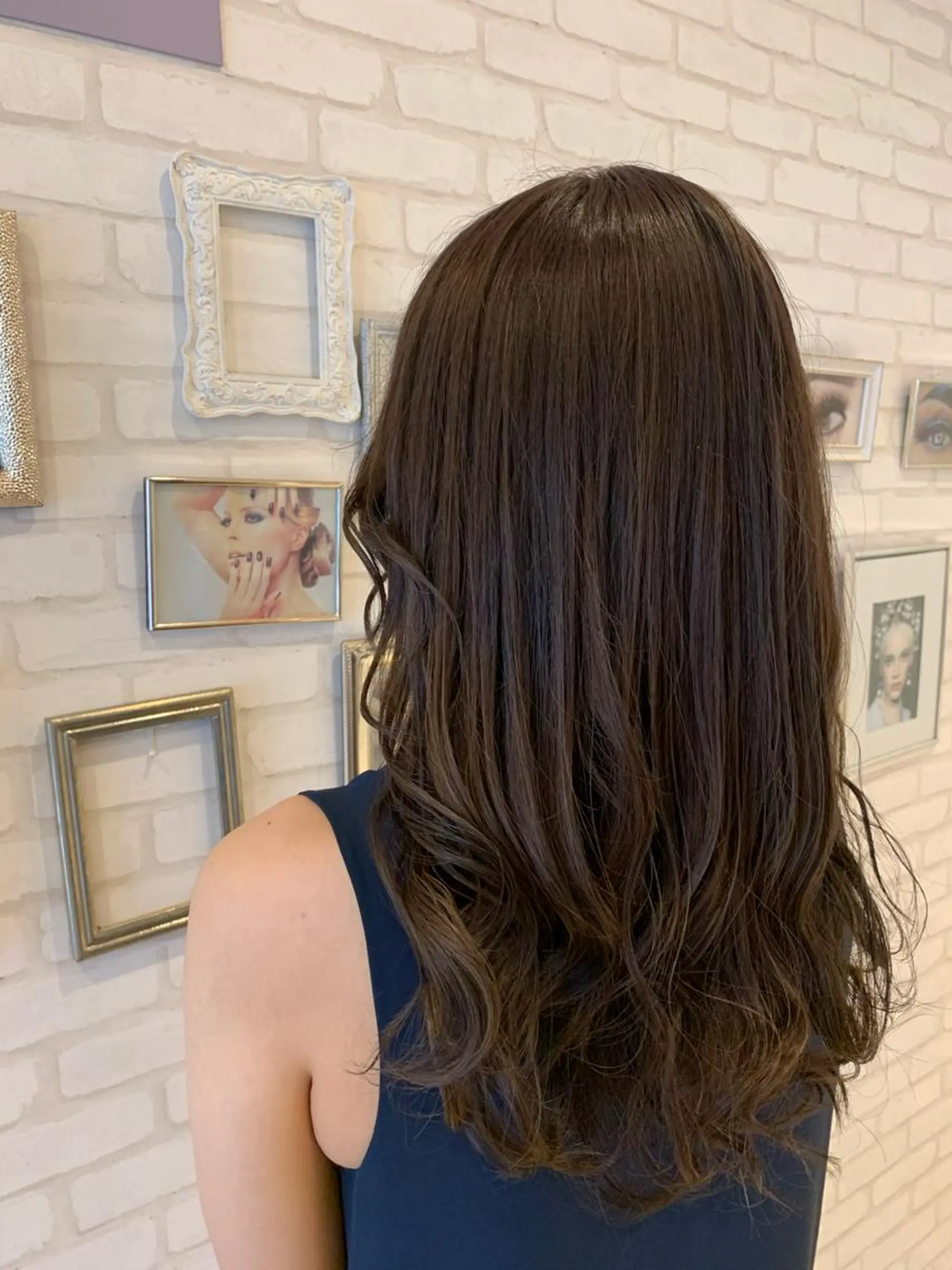 セミロング カラー アッシュ アッシュグレー アッシュグレージュ グレージュ Gain所属・Gain Nanamiのエステ・リラクイメージ