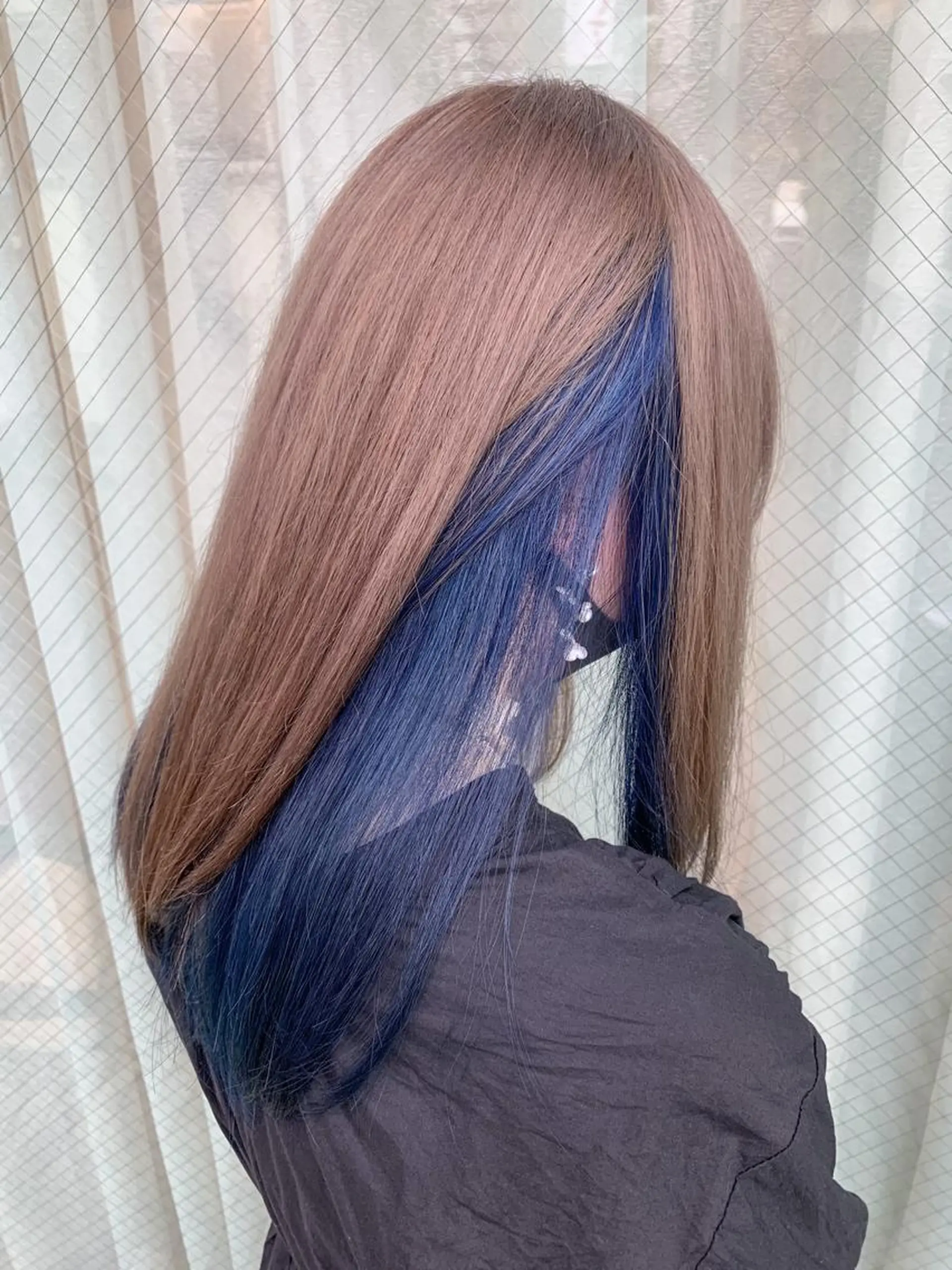 セミロング 🍀ケアブリーチ カラー🍀坂井のヘアスタイル