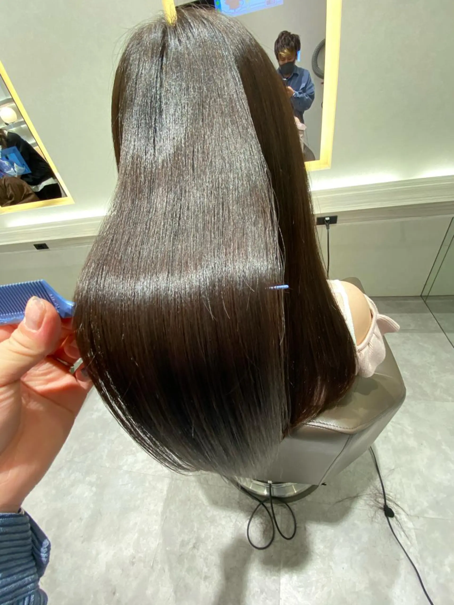 ロング ムトウセイマ/艶髪 /艶ケアWブリーチのヘアスタイル