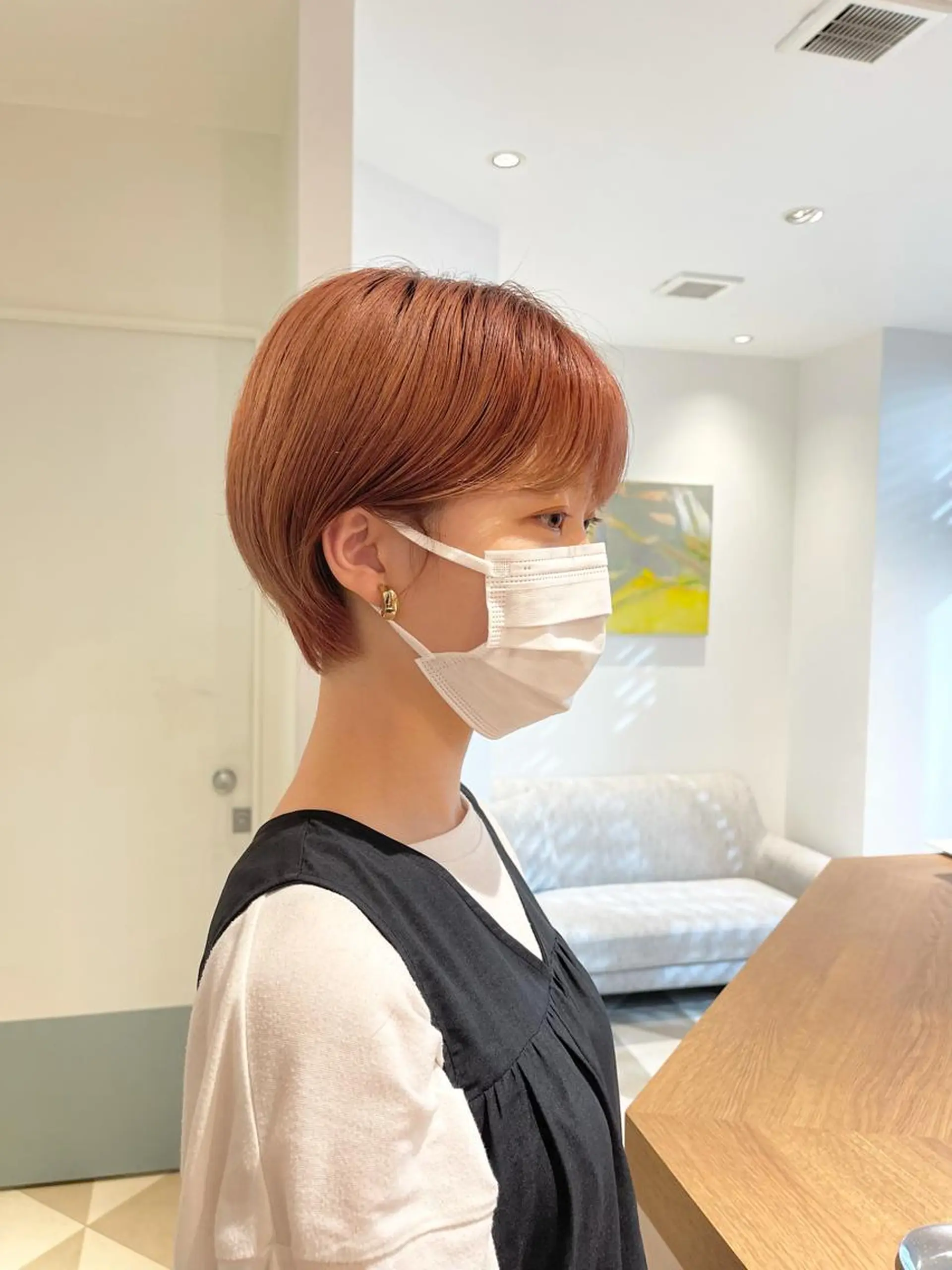 ショート カット 蜂須賀🐝縮毛矯正 ストレートパーマのヘアスタイル