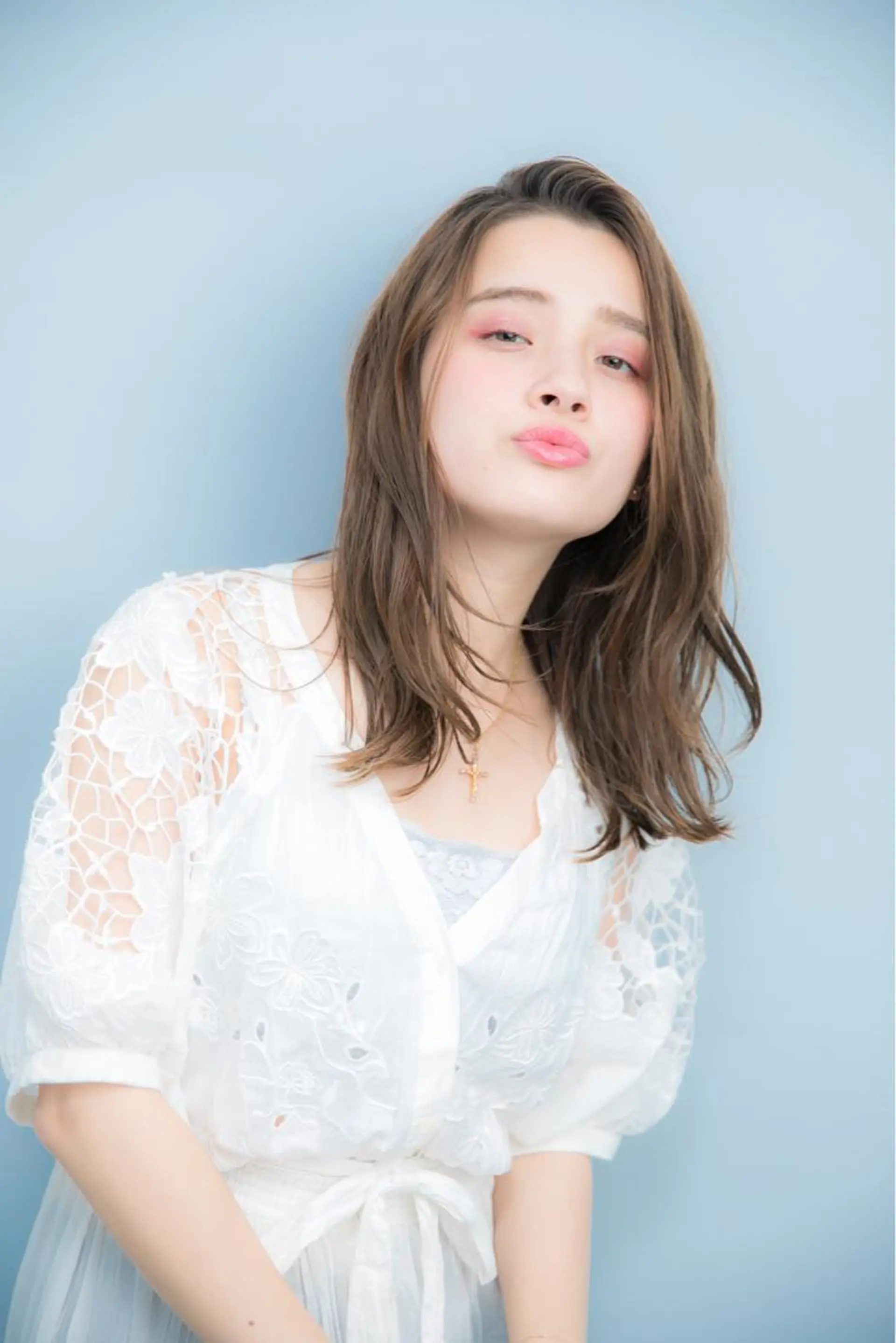 セミロング カラー ヘアケア特化型サロン newi 京橋のヘアスタイル