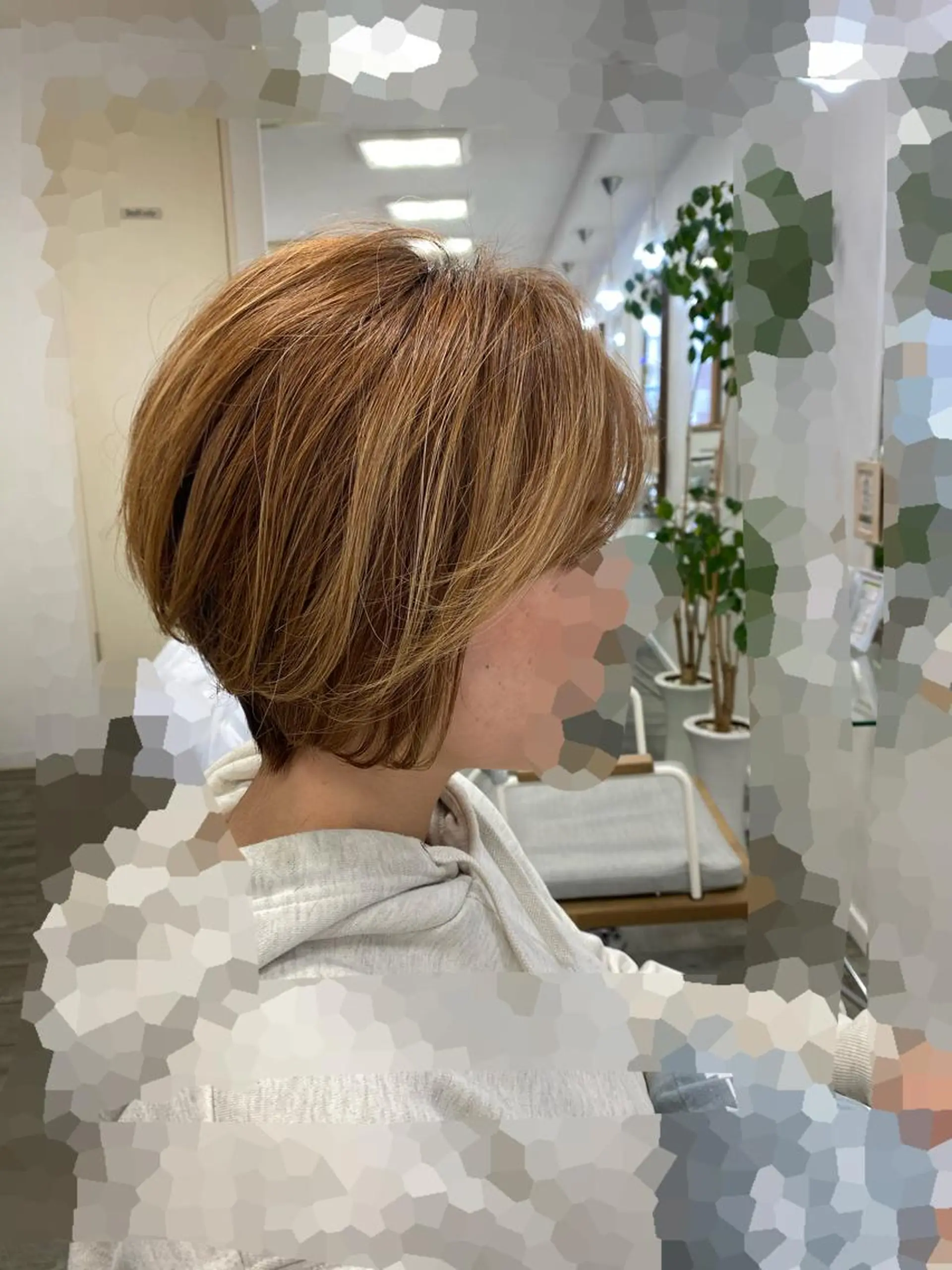 ミディアム ボブ Aloa登戸所属・武田 学のヘアスタイル