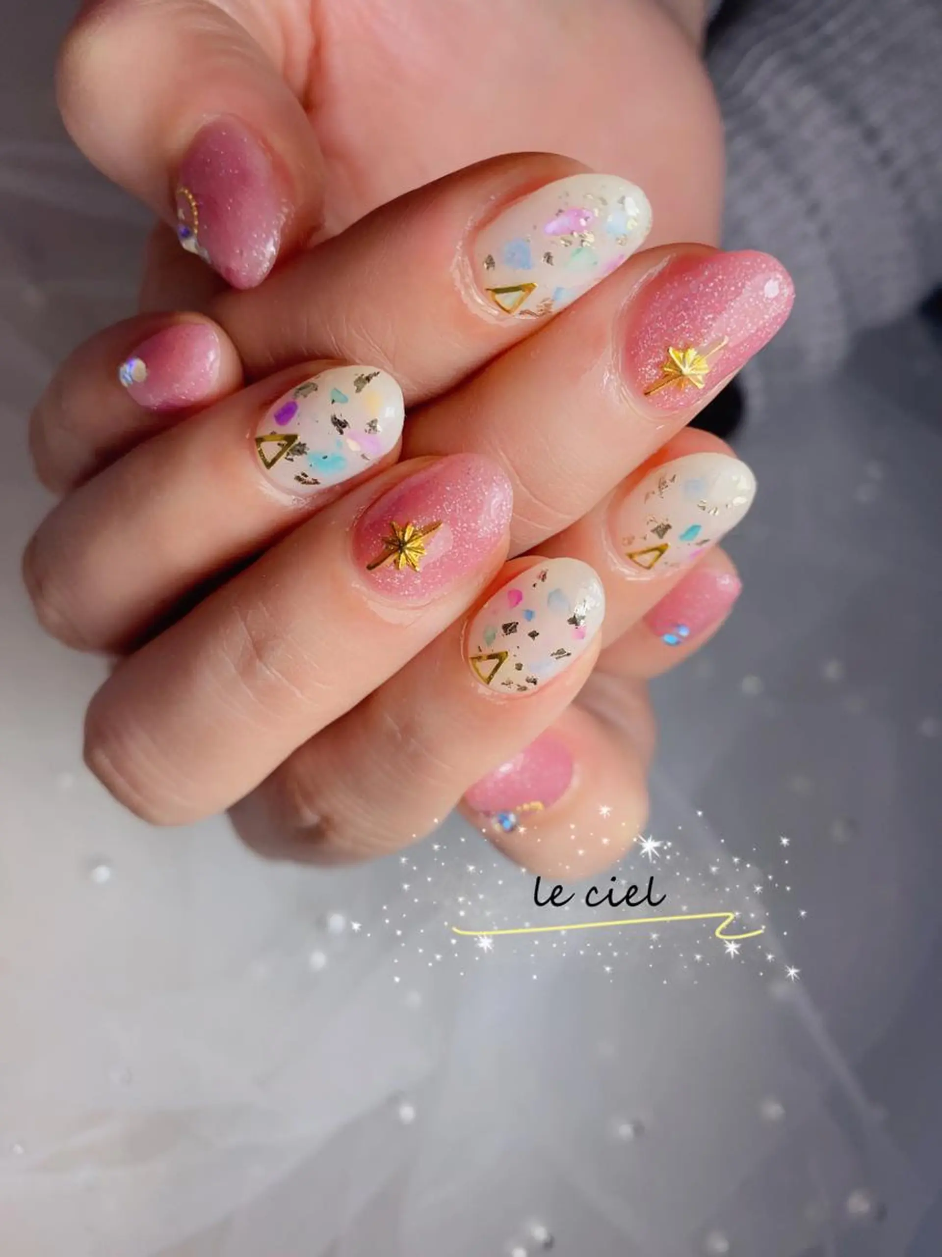 ネイル シンプルネイル 春ネイル Naka Rieのネイルデザイン