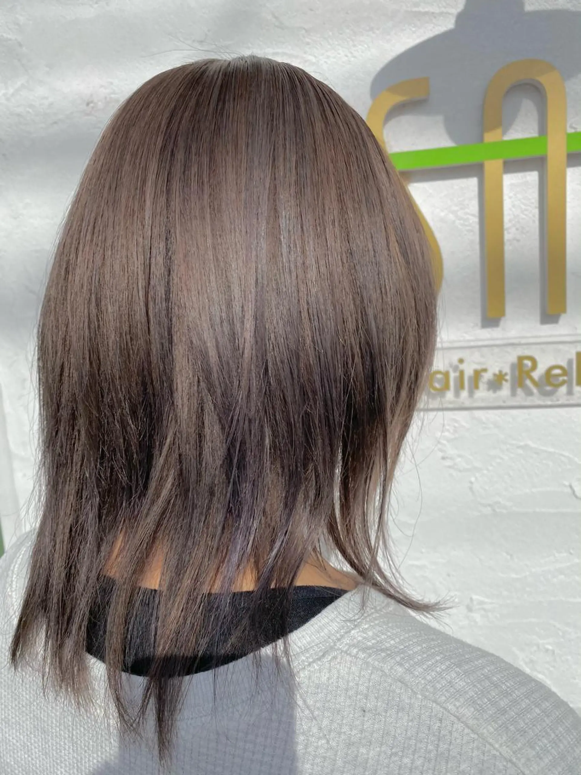 セミロング カラー Design Color🐰アユミのヘアスタイル