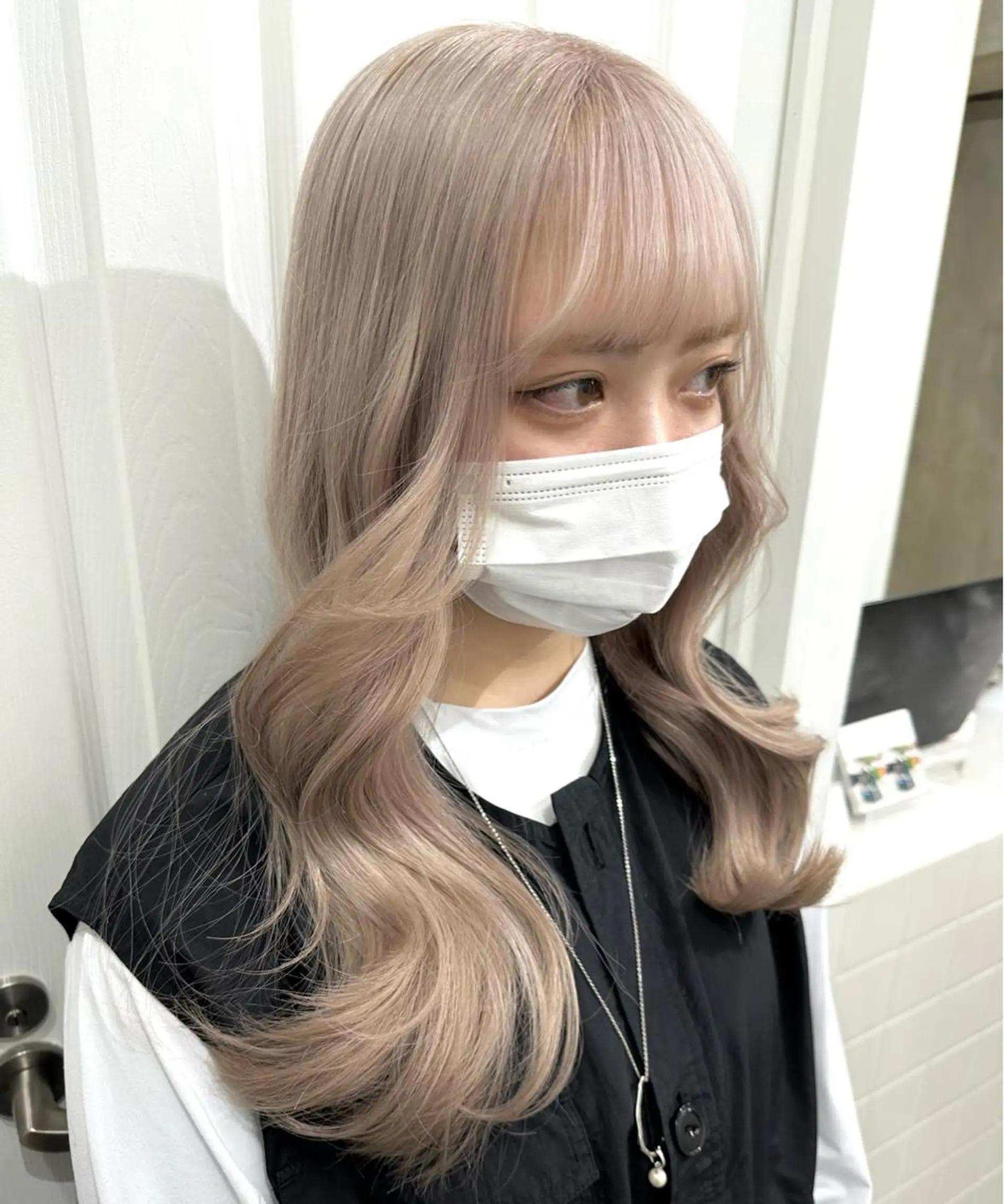 ミディアム カラー パーマ ヘアアレンジ メンズ 抜きっぱなしブロンド ササキカズマのヘアスタイル