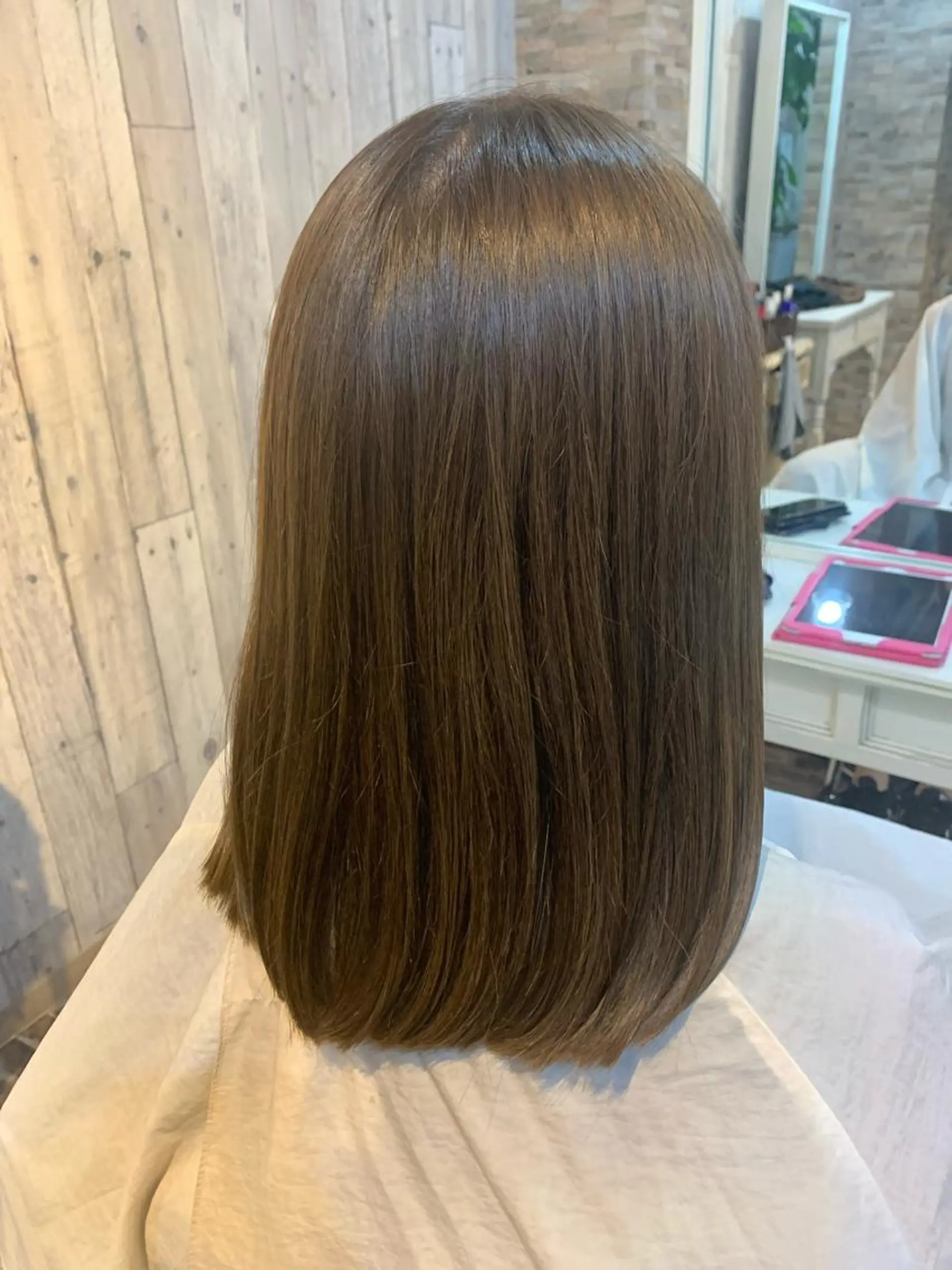 ミディアム カラー ✨【店長】Lily. 北千住Seina✨のヘアスタイル