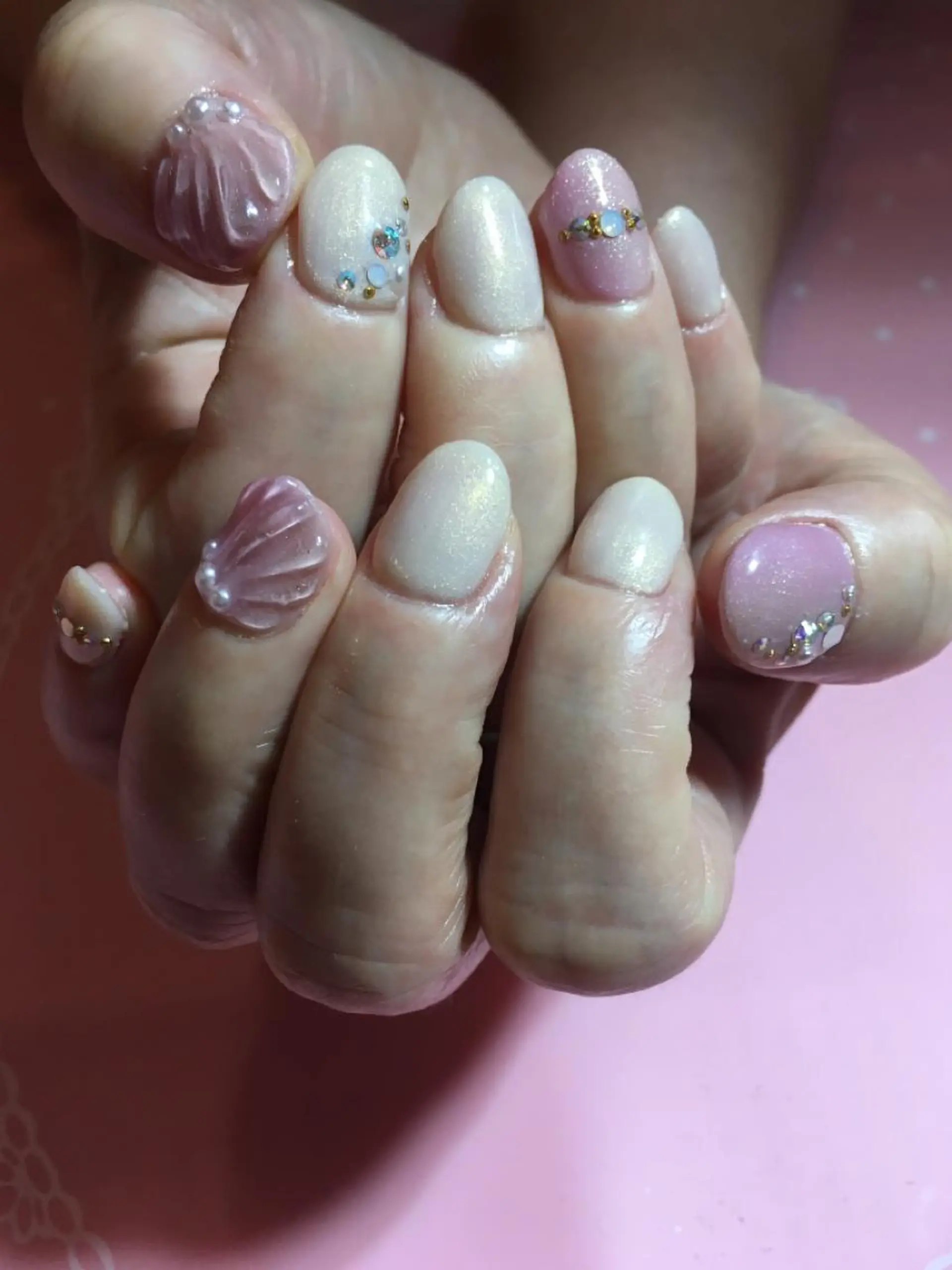 ネイル 古川 里美のネイルデザイン