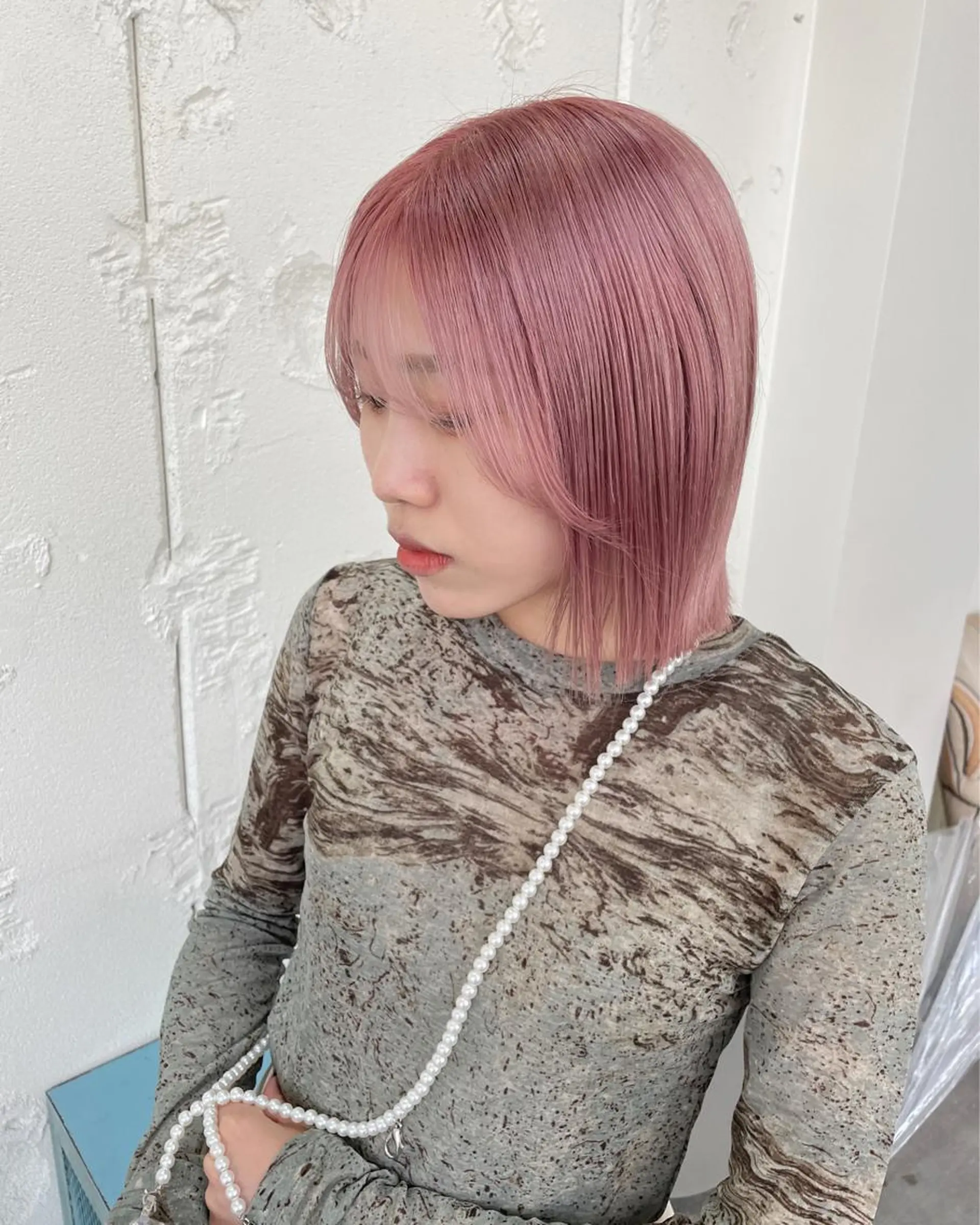 ミディアム カラー ハイトーン🦢 Natsumiのヘアスタイル