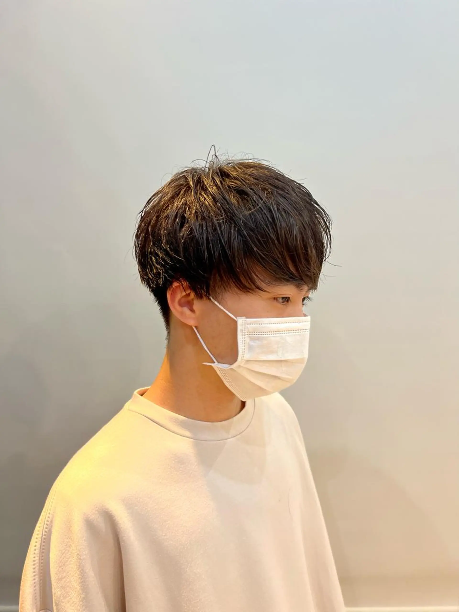 ショート メンズ マッシュ カット ヘアカラー トリートメント メンズカット曲がる 縮毛矯正佐々木タクマのヘアスタイル